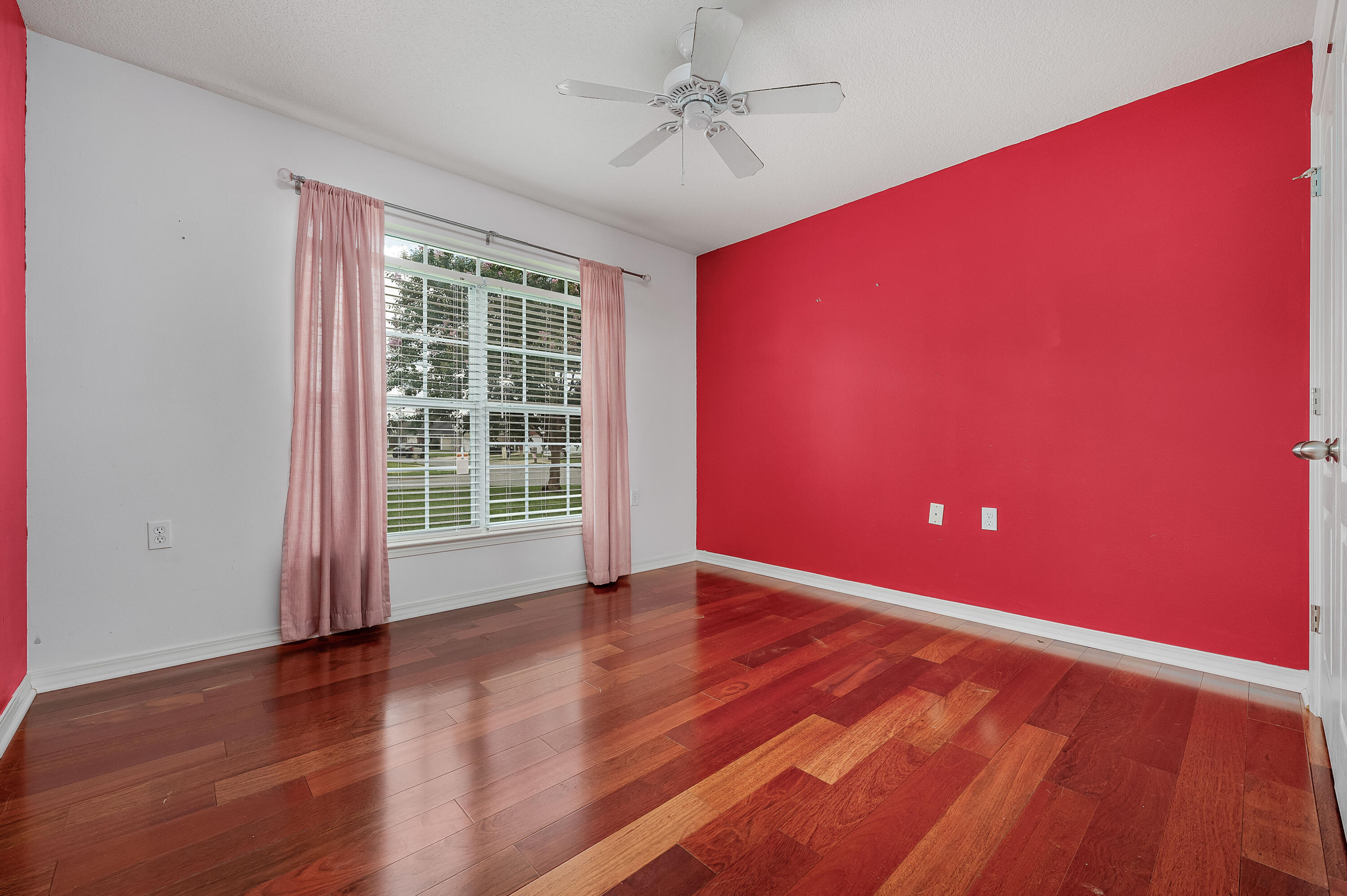 NONESUCH WAY - Residential