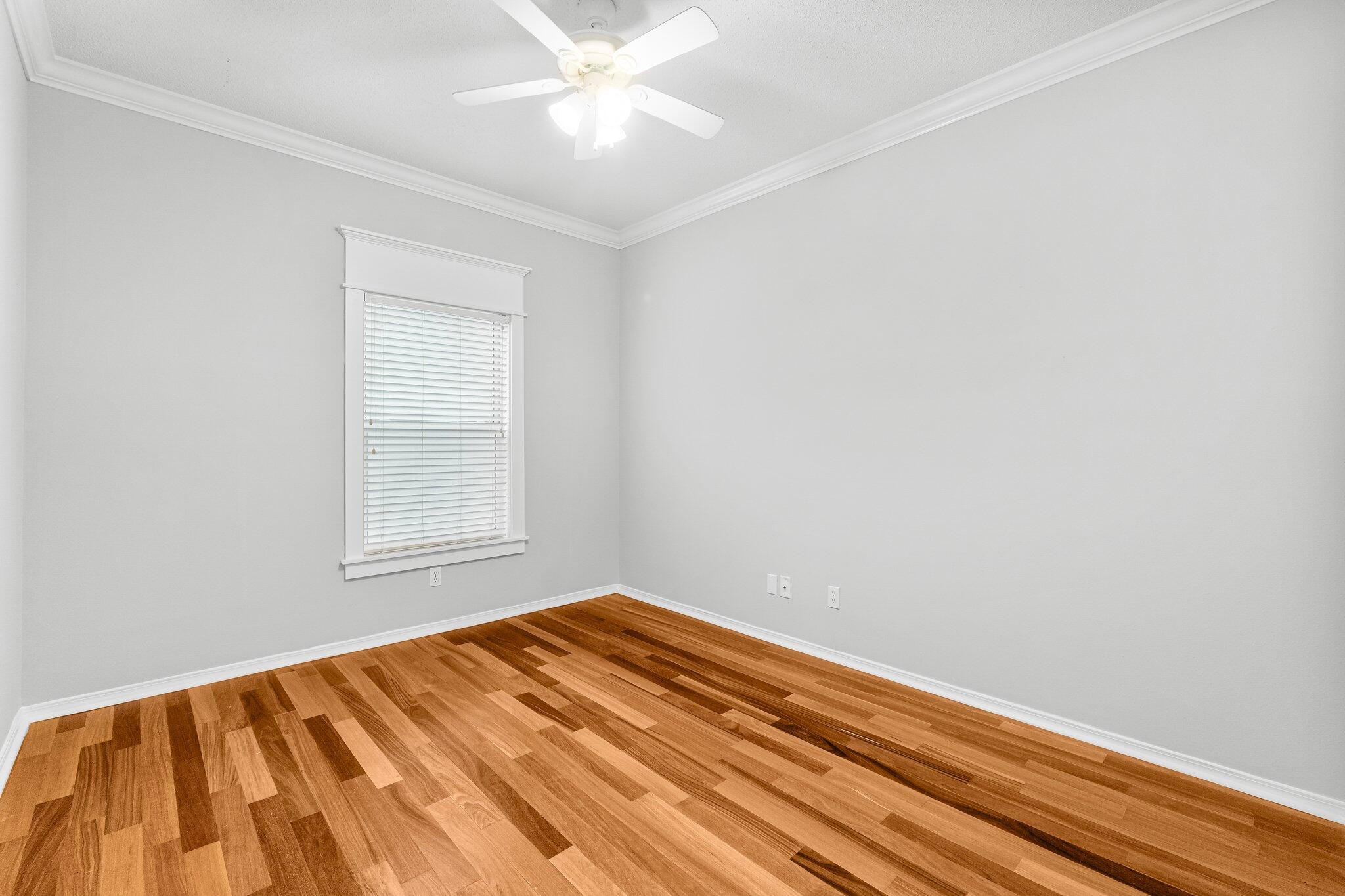 BAY GROVE - Residential