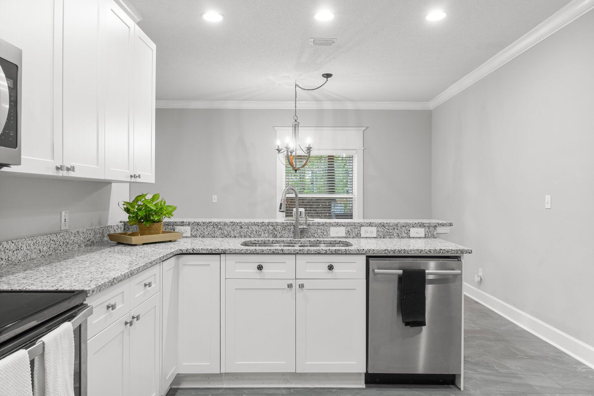 BAY GROVE - Residential