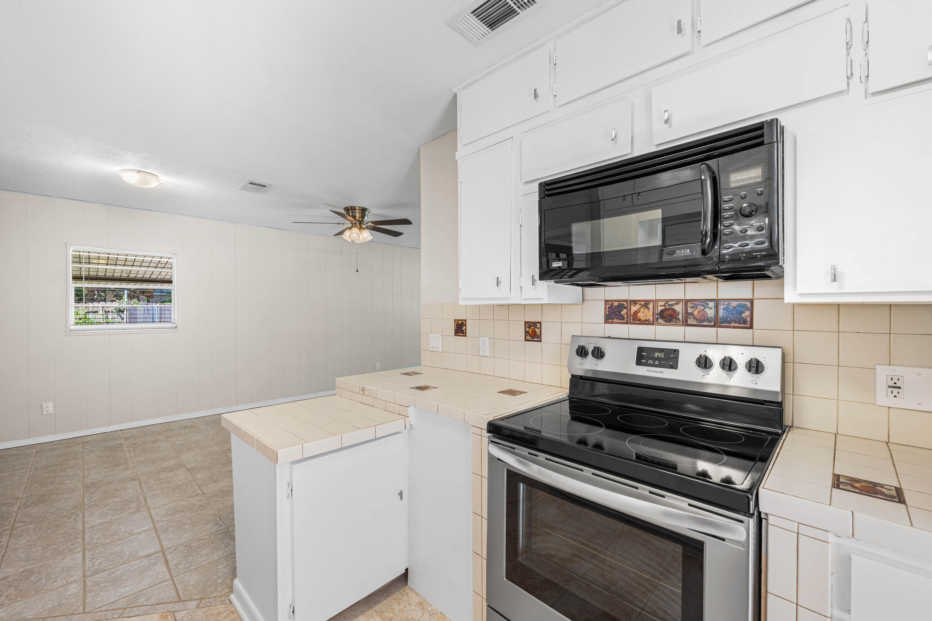GARNIERS BEACH - Residential
