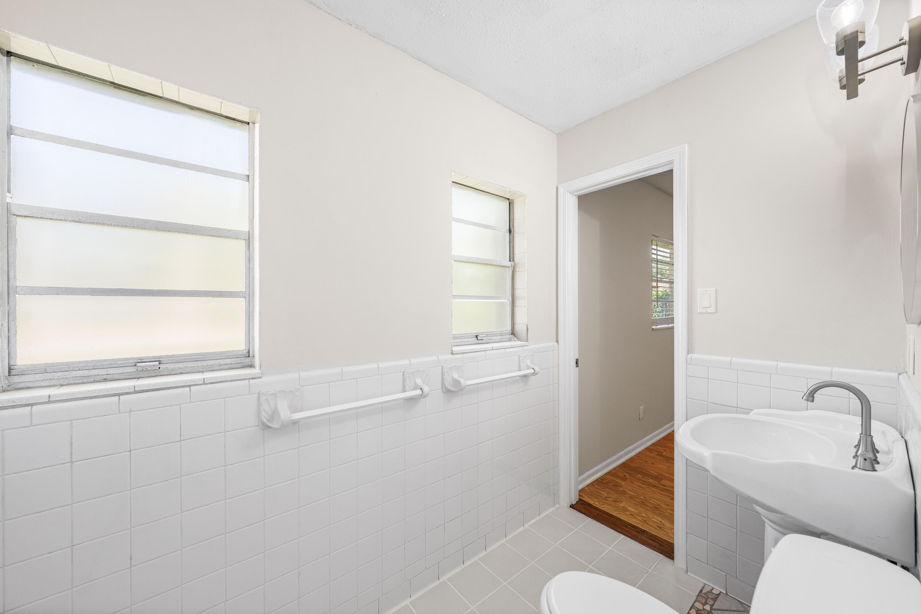 GARNIERS BEACH - Residential