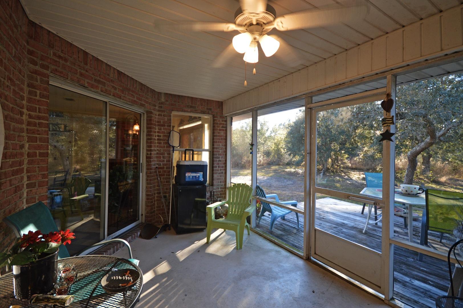 TOM KING ESTATES - Residential