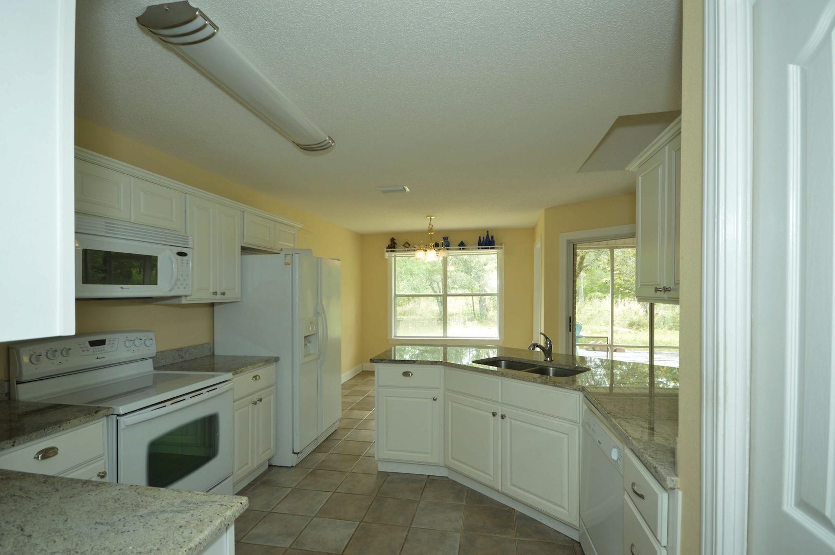 TOM KING ESTATES - Residential