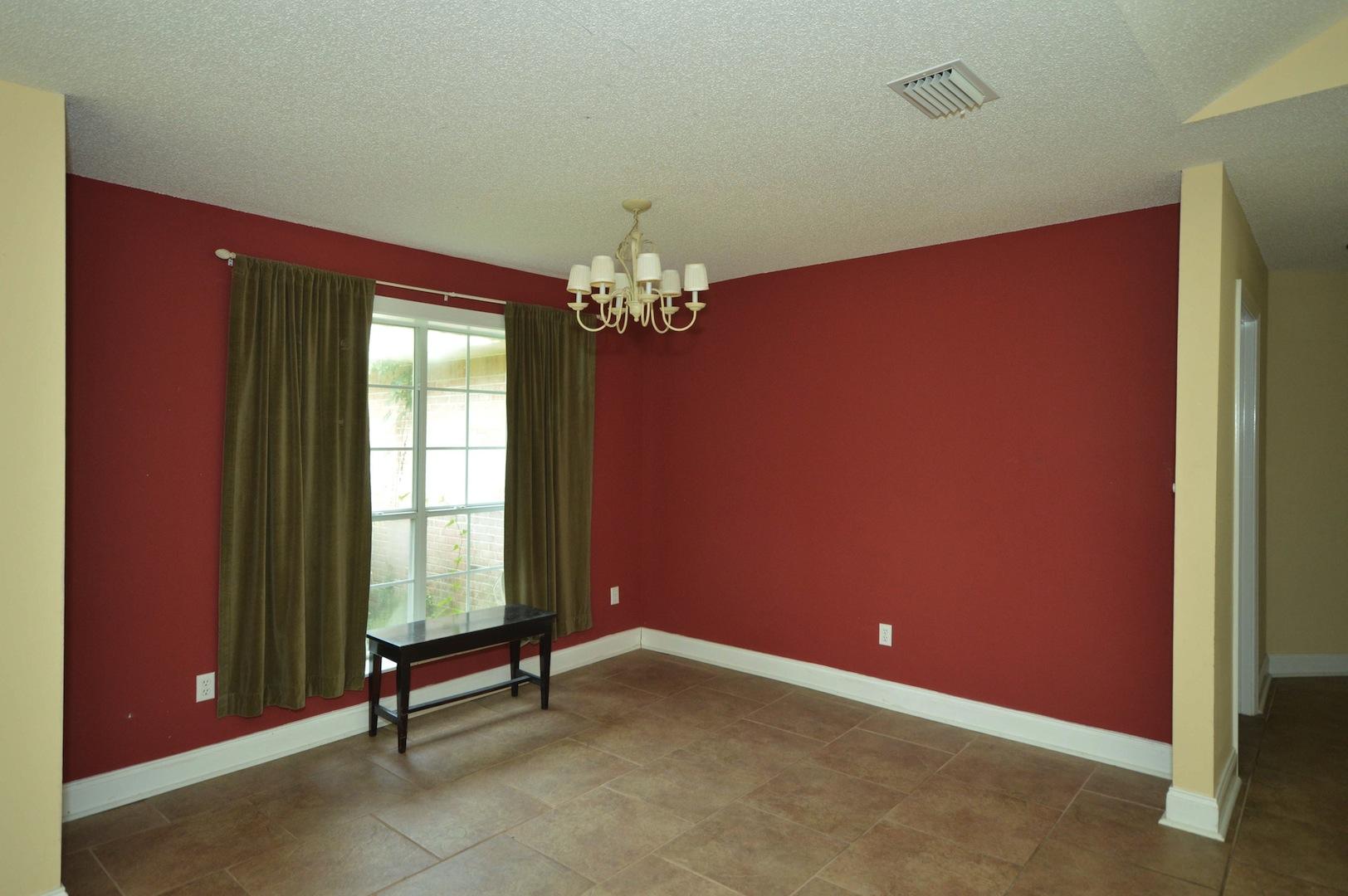 TOM KING ESTATES - Residential