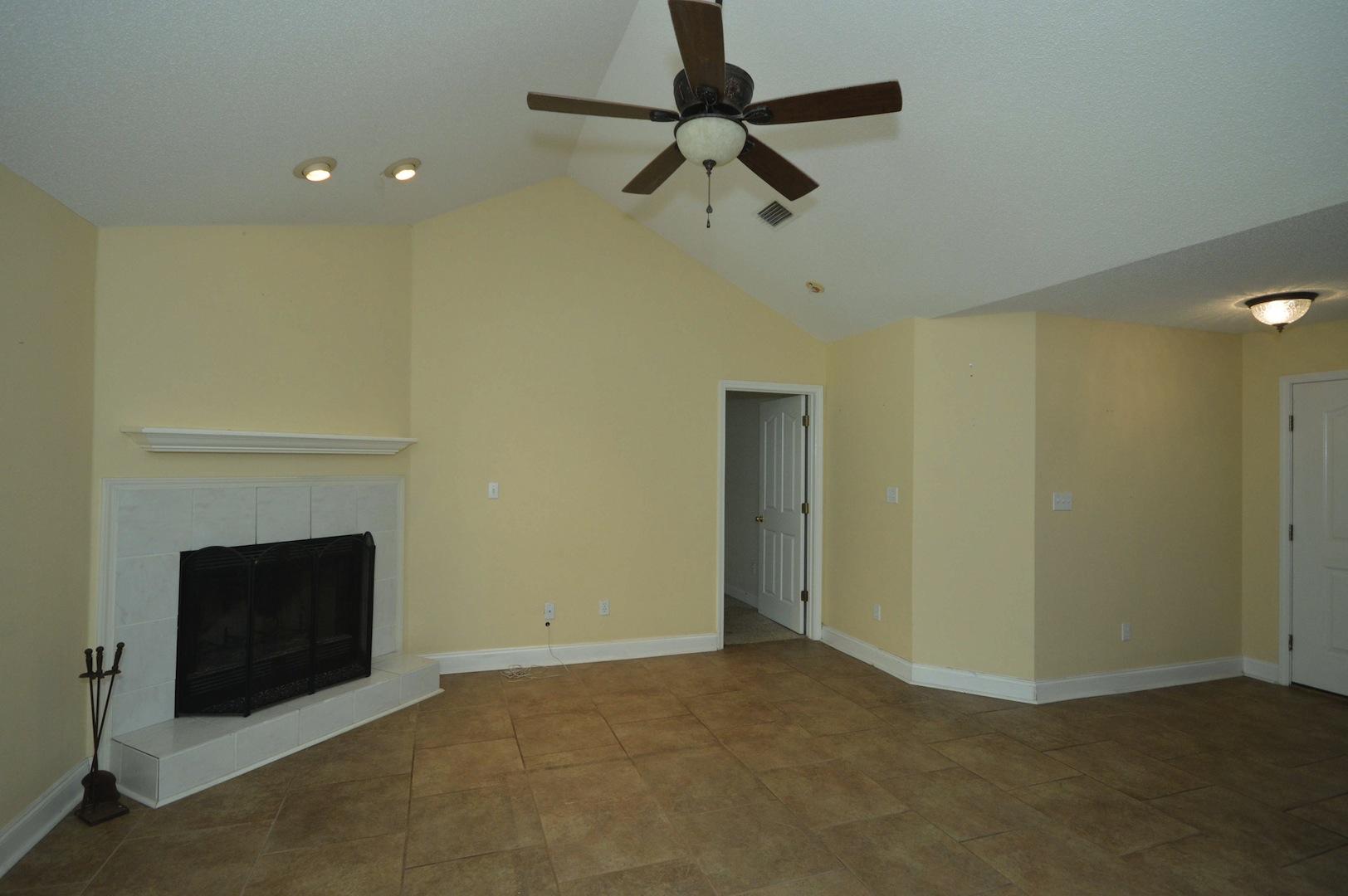 TOM KING ESTATES - Residential