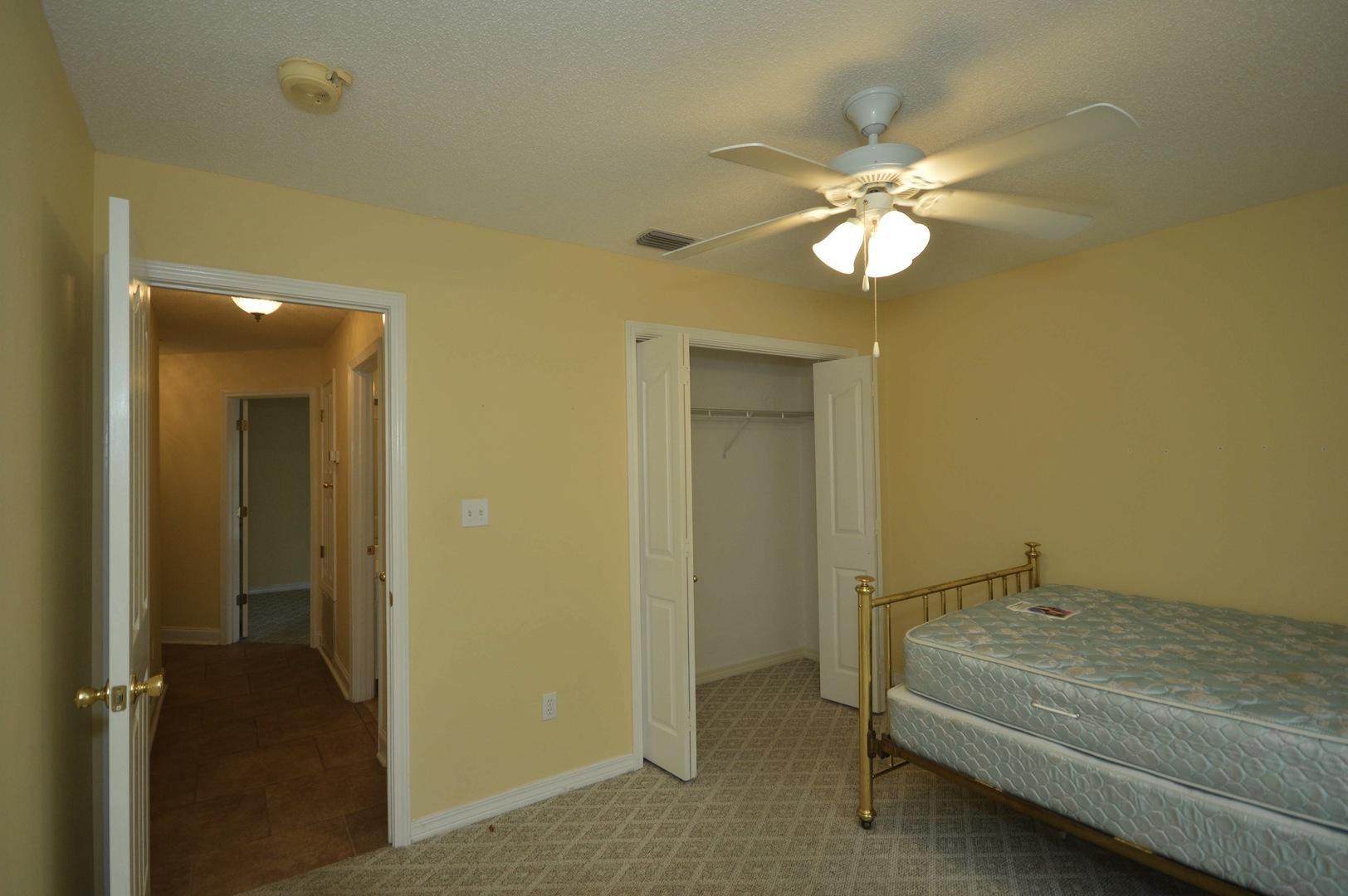 TOM KING ESTATES - Residential