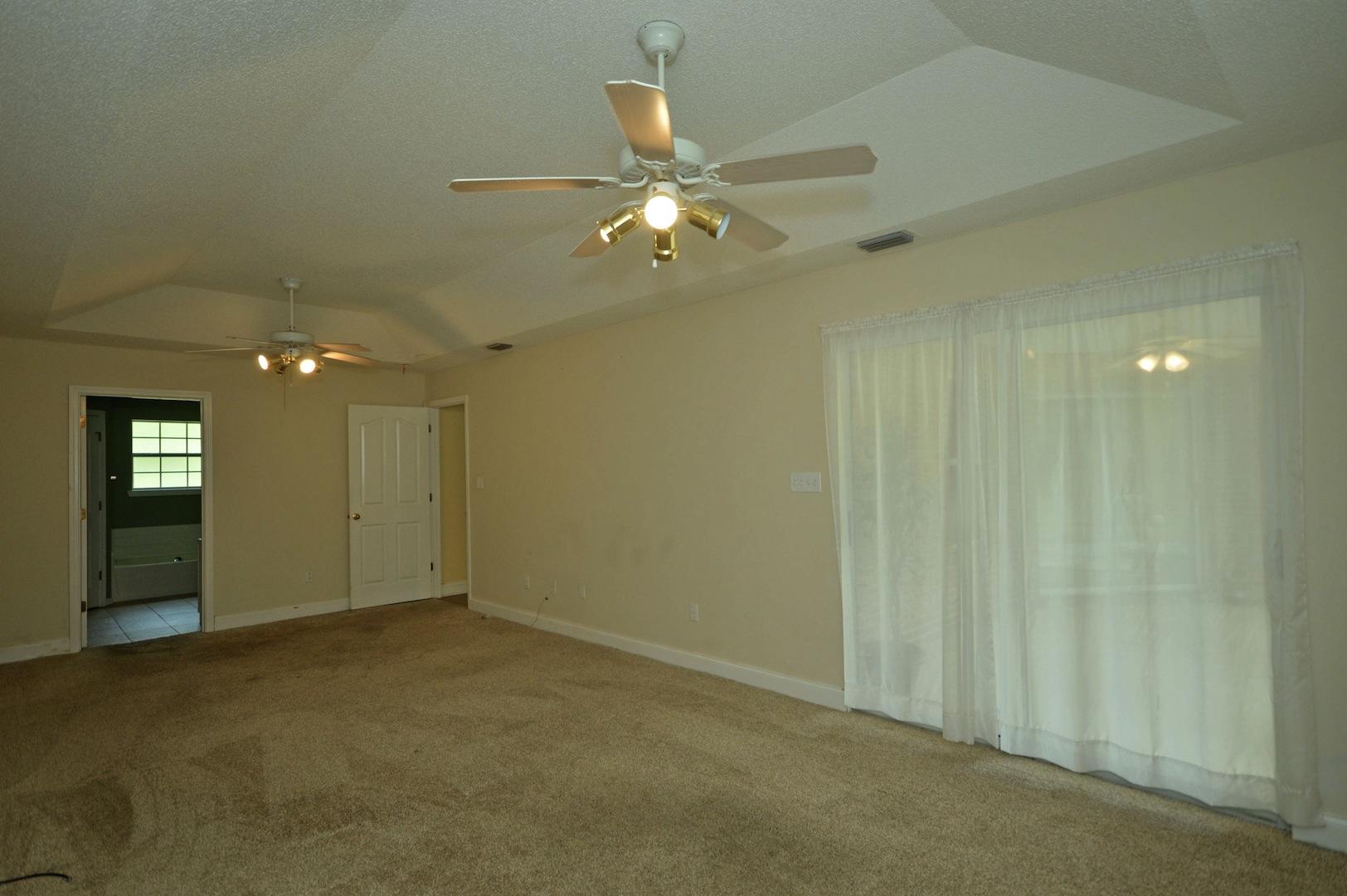 TOM KING ESTATES - Residential