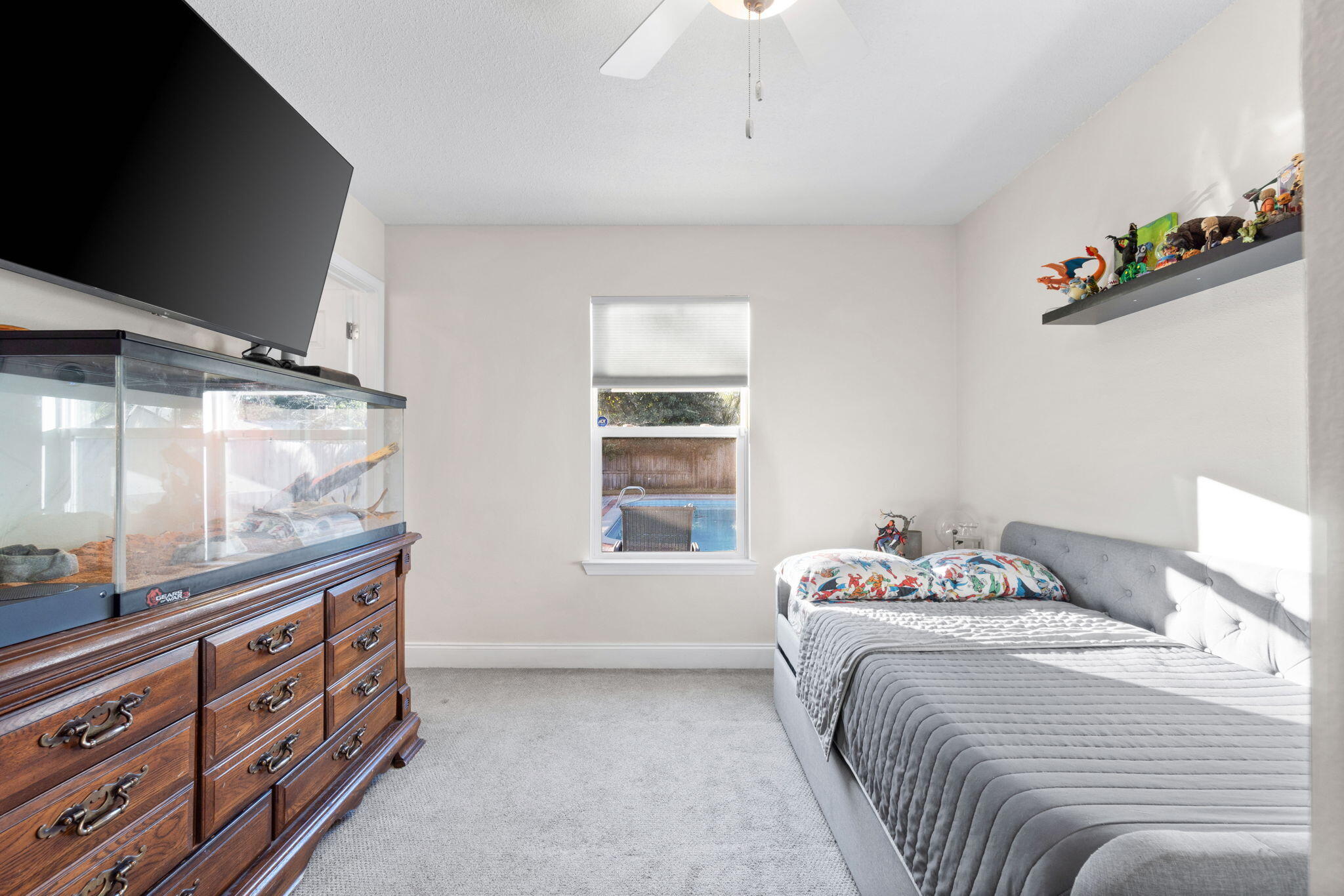 COUNTRY CLUB ESTATES 1ST ADDN - Residential