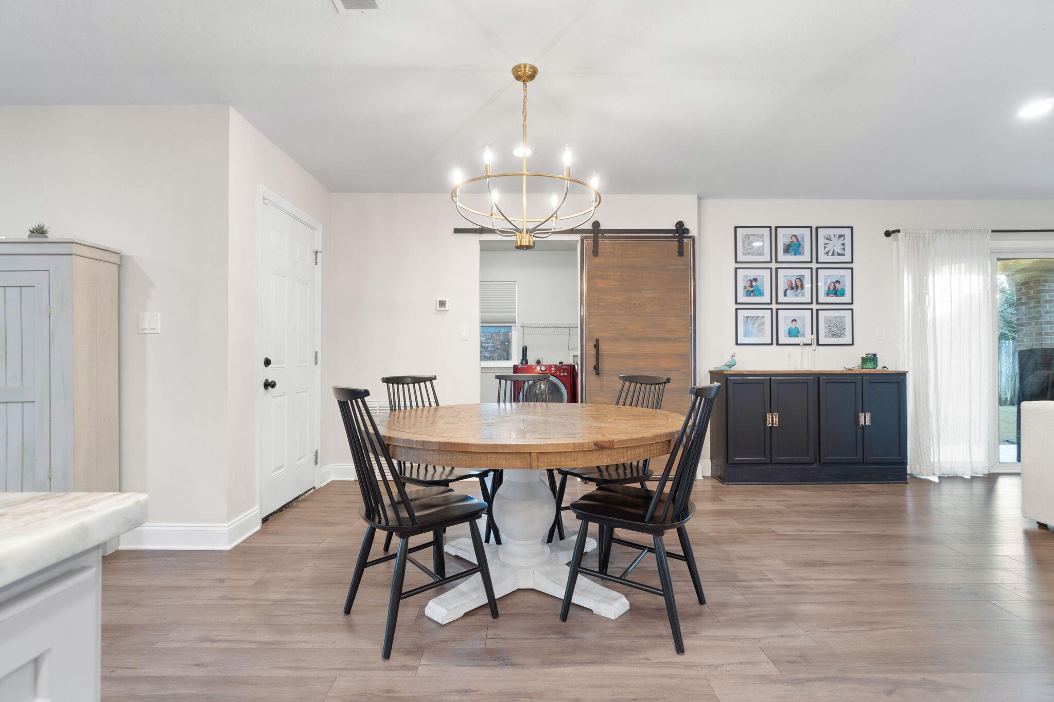 COUNTRY CLUB ESTATES 1ST ADDN - Residential