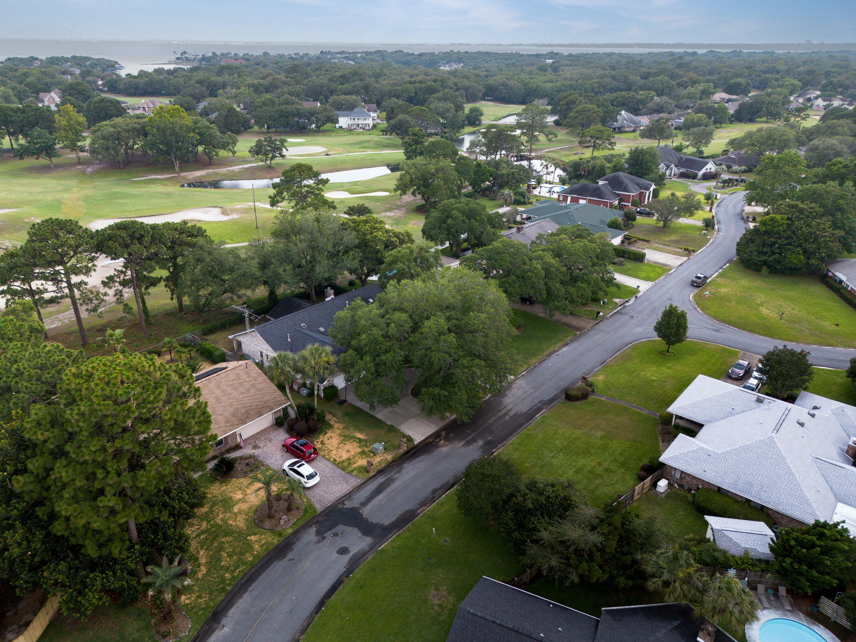 LAKE LORRAINE ESTATES 3 - Residential