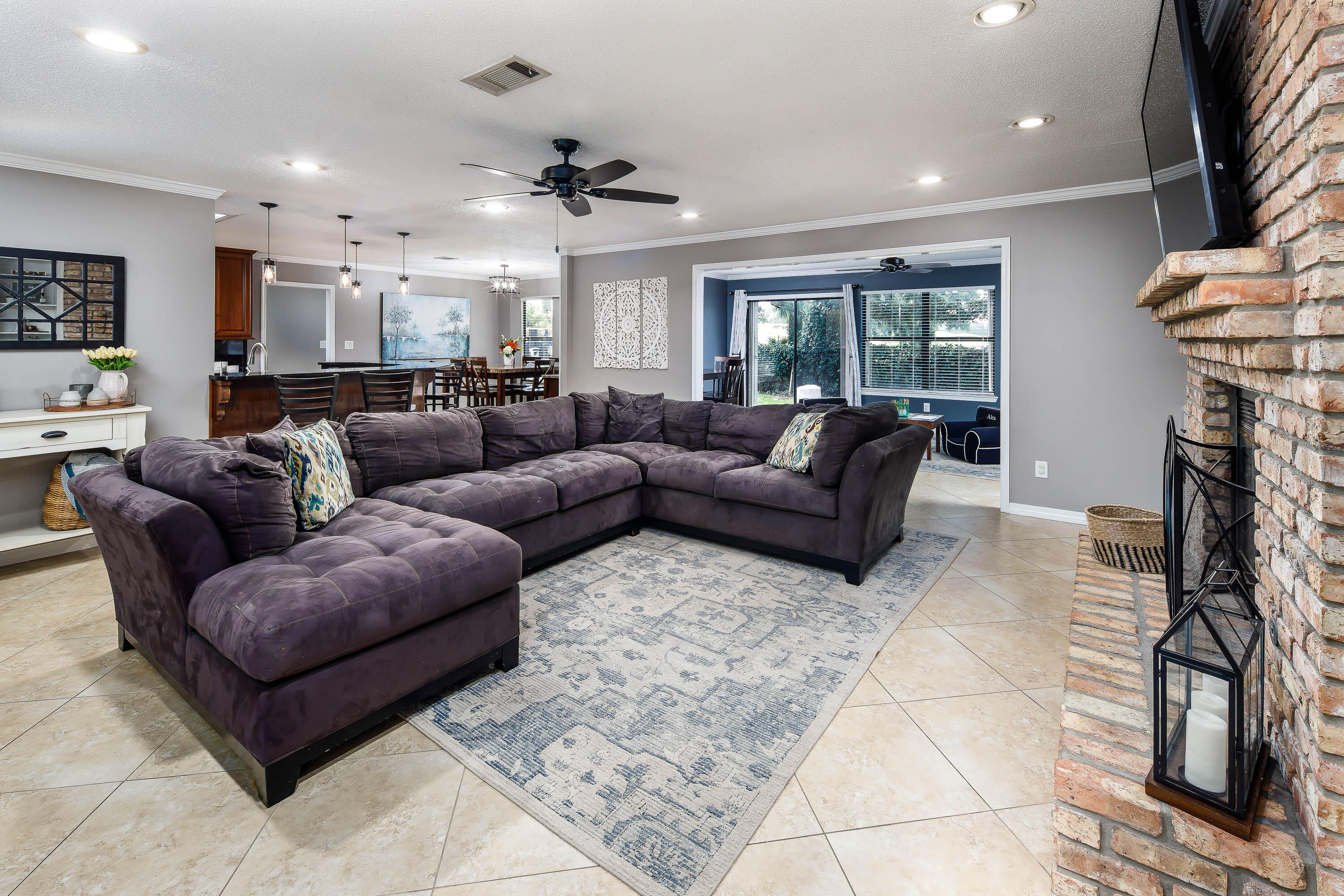 LAKE LORRAINE ESTATES 3 - Residential