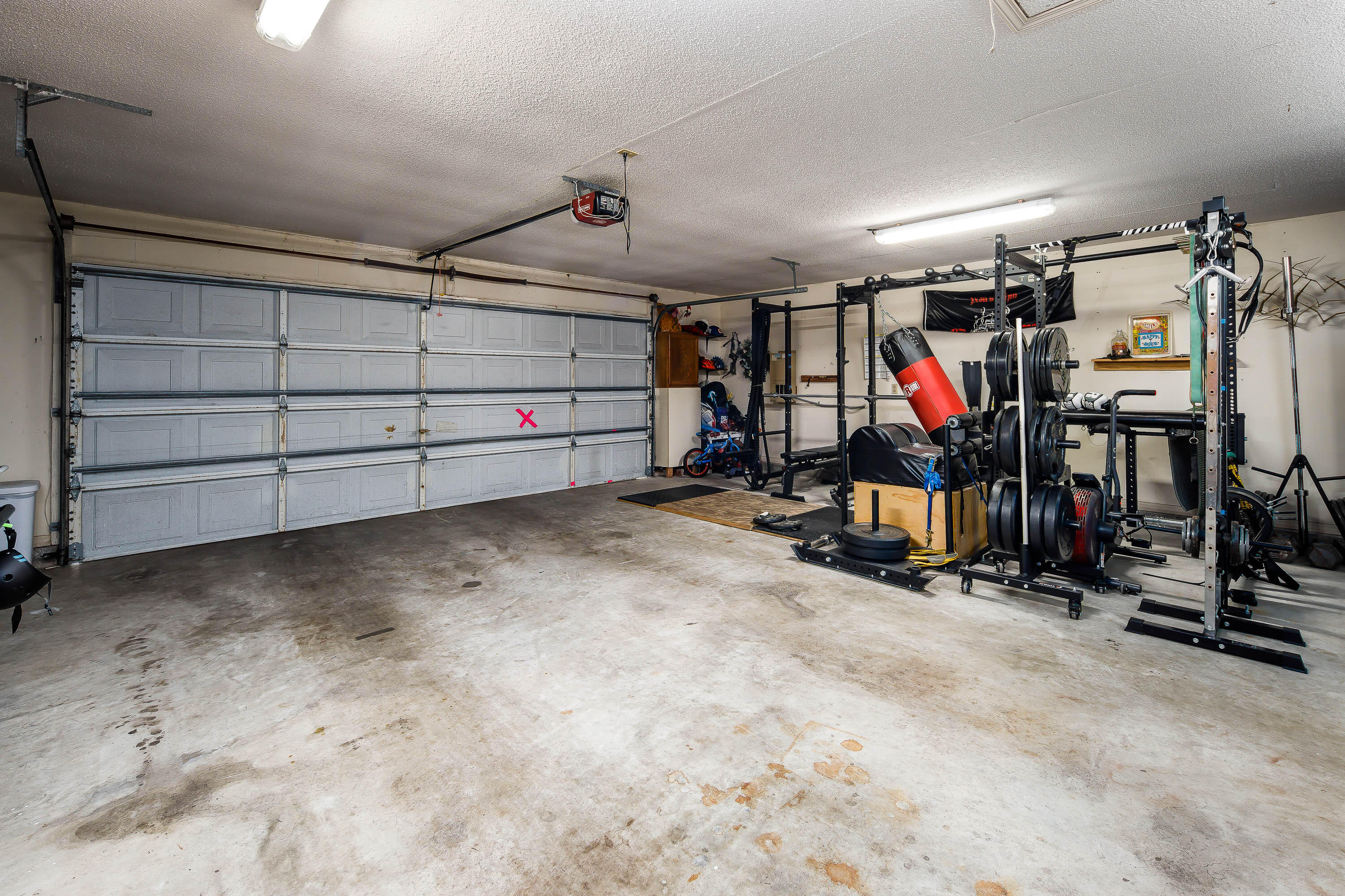 LAKE LORRAINE ESTATES 3 - Residential