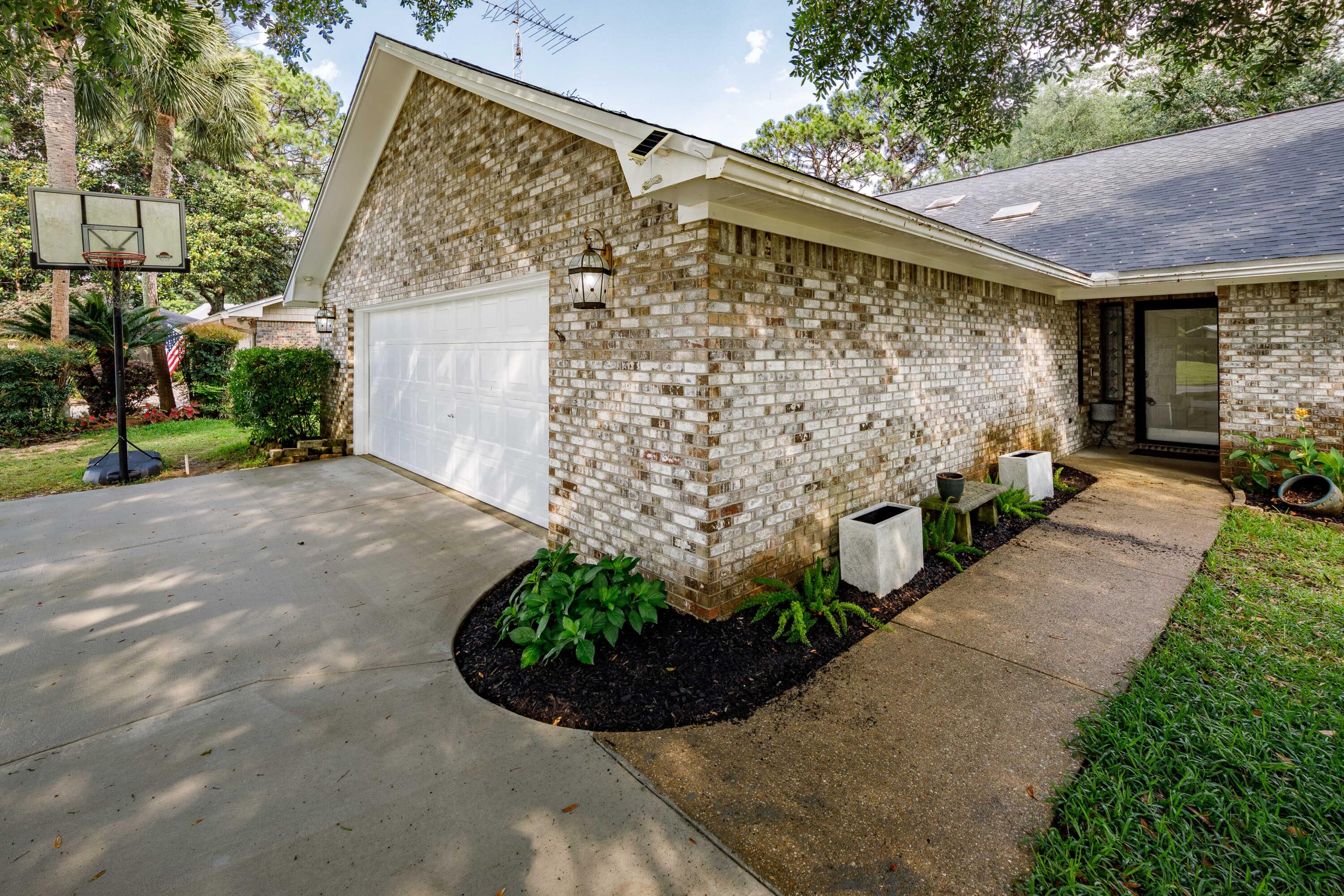 LAKE LORRAINE ESTATES 3 - Residential