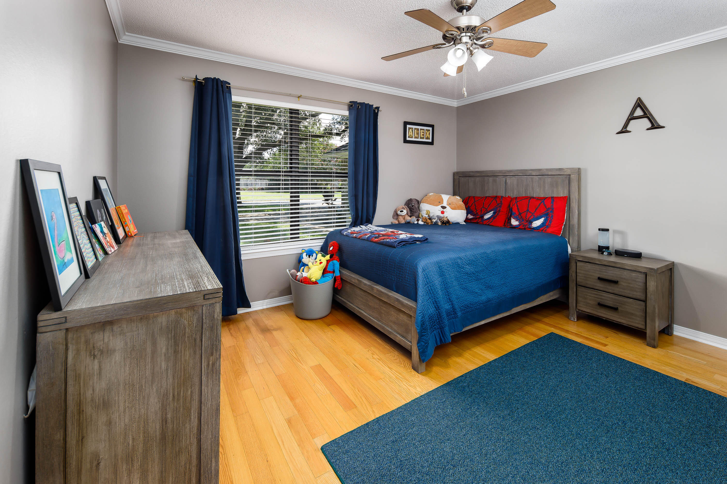 LAKE LORRAINE ESTATES 3 - Residential