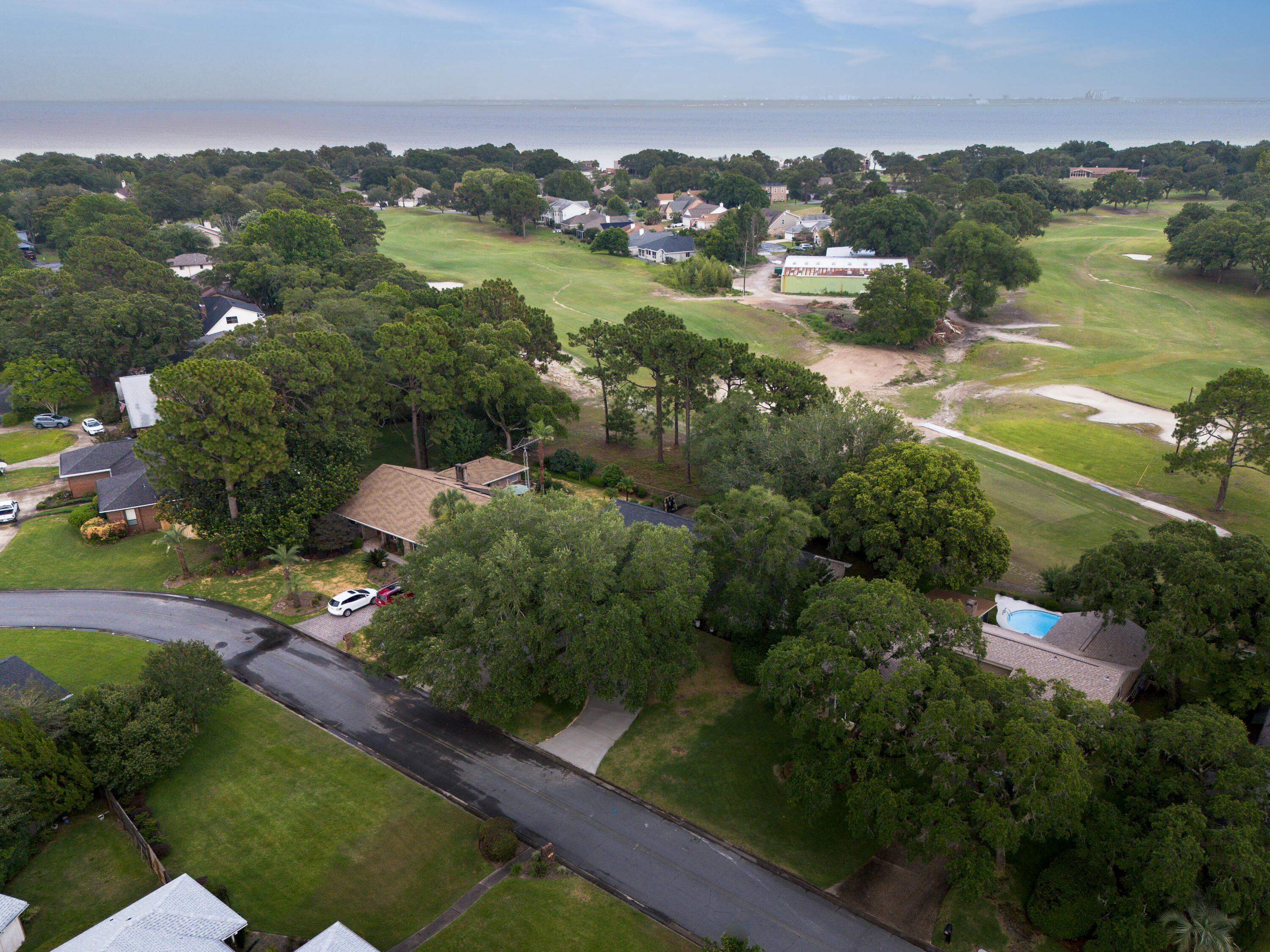 LAKE LORRAINE ESTATES 3 - Residential