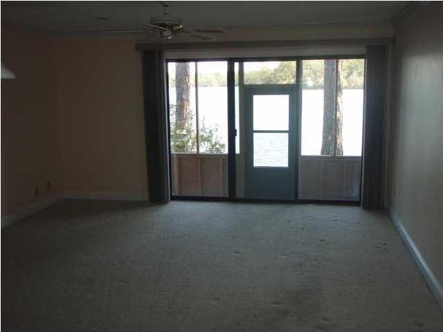 HIDDEN COVE T/H - Residential