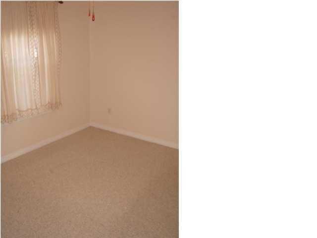 HIDDEN COVE T/H - Residential