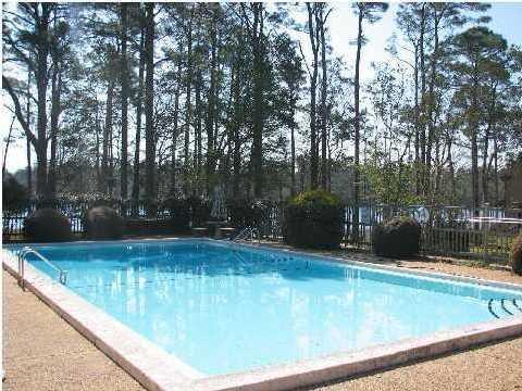 HIDDEN COVE T/H - Residential