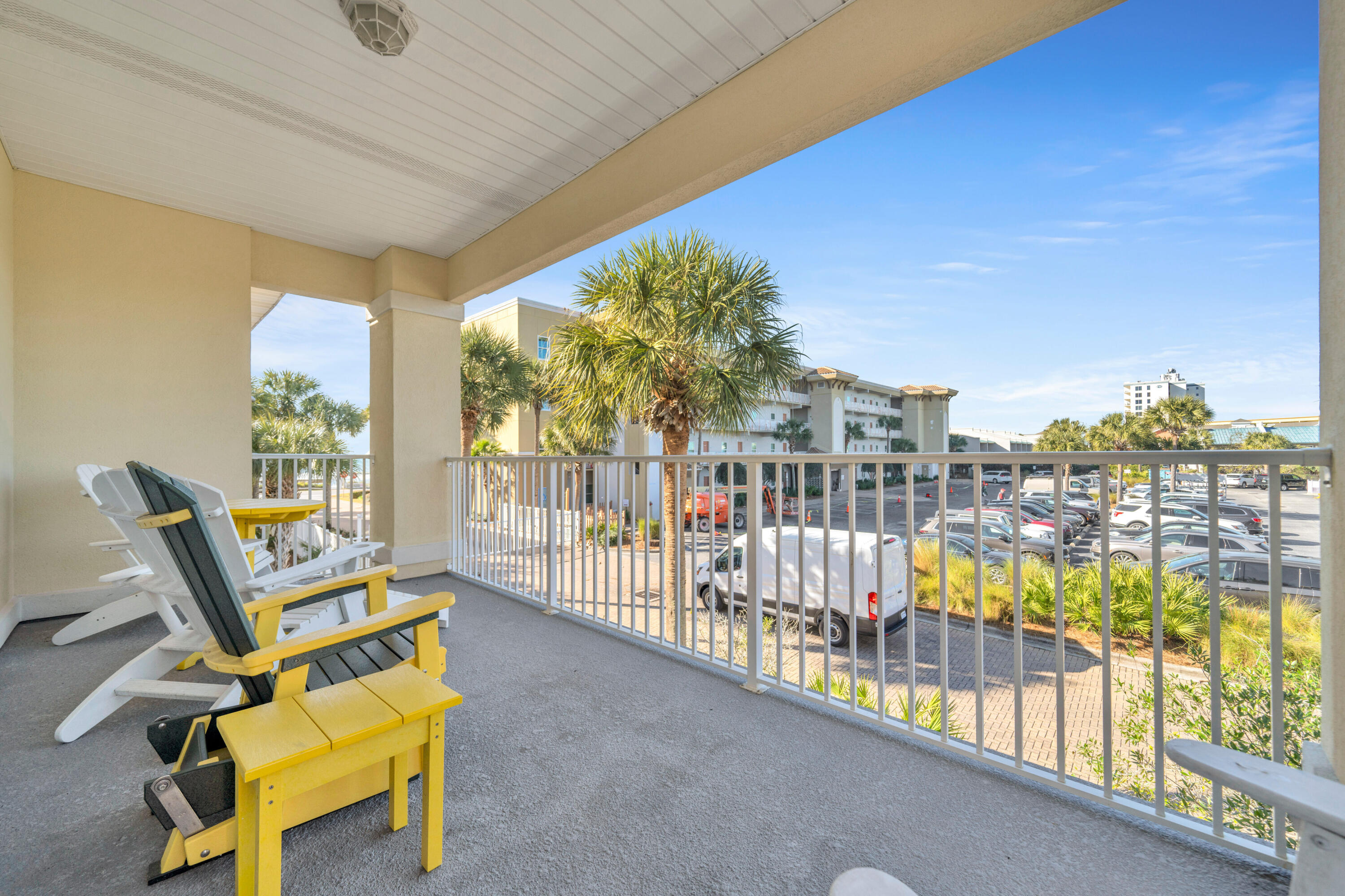 MARAVILLA SHORES - Residential