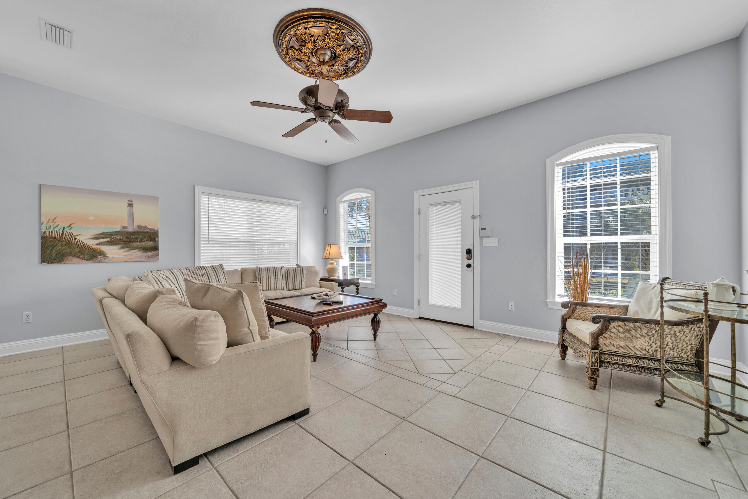 MARAVILLA SHORES - Residential