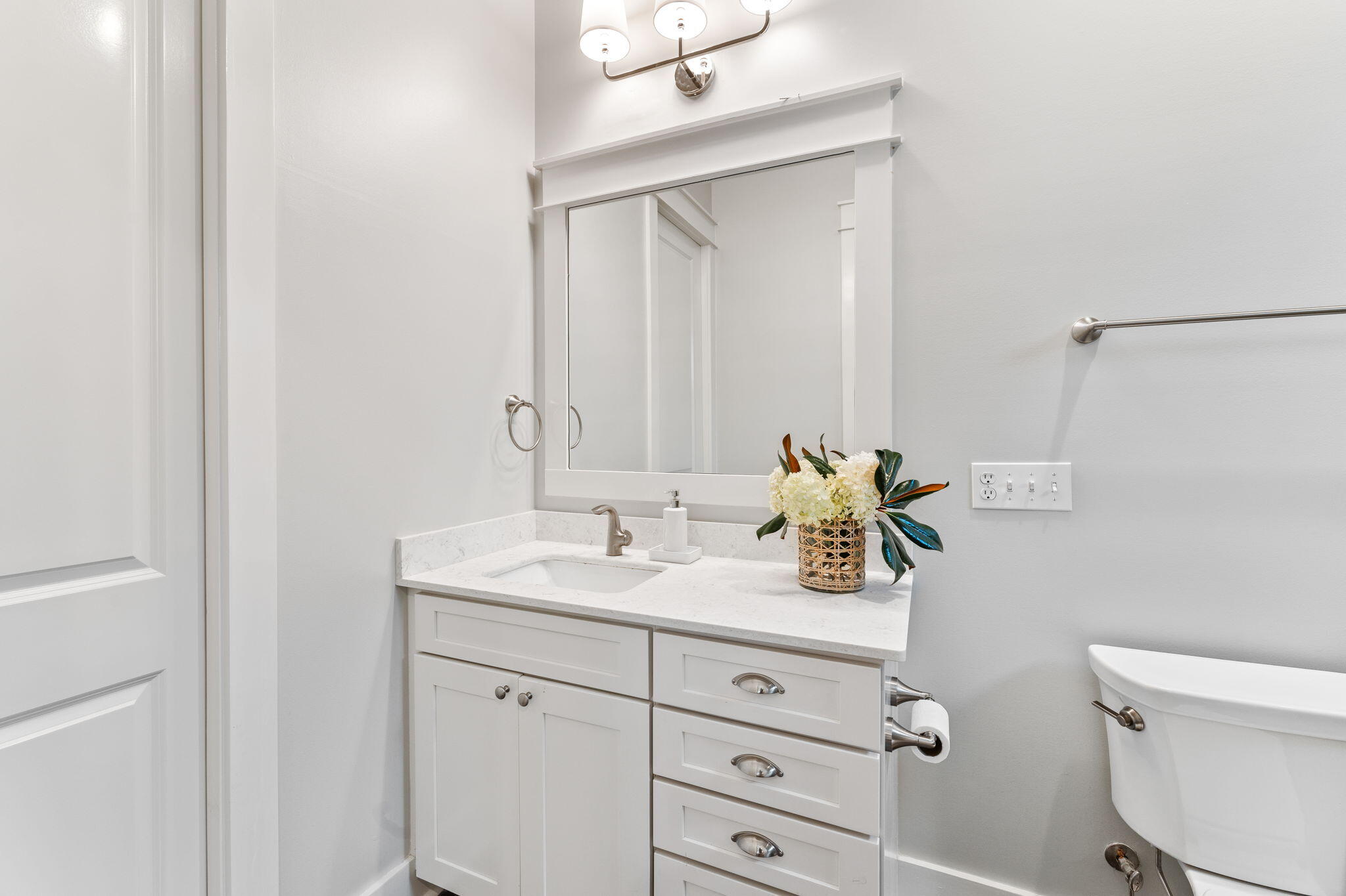 CESSNA LANDING - Residential