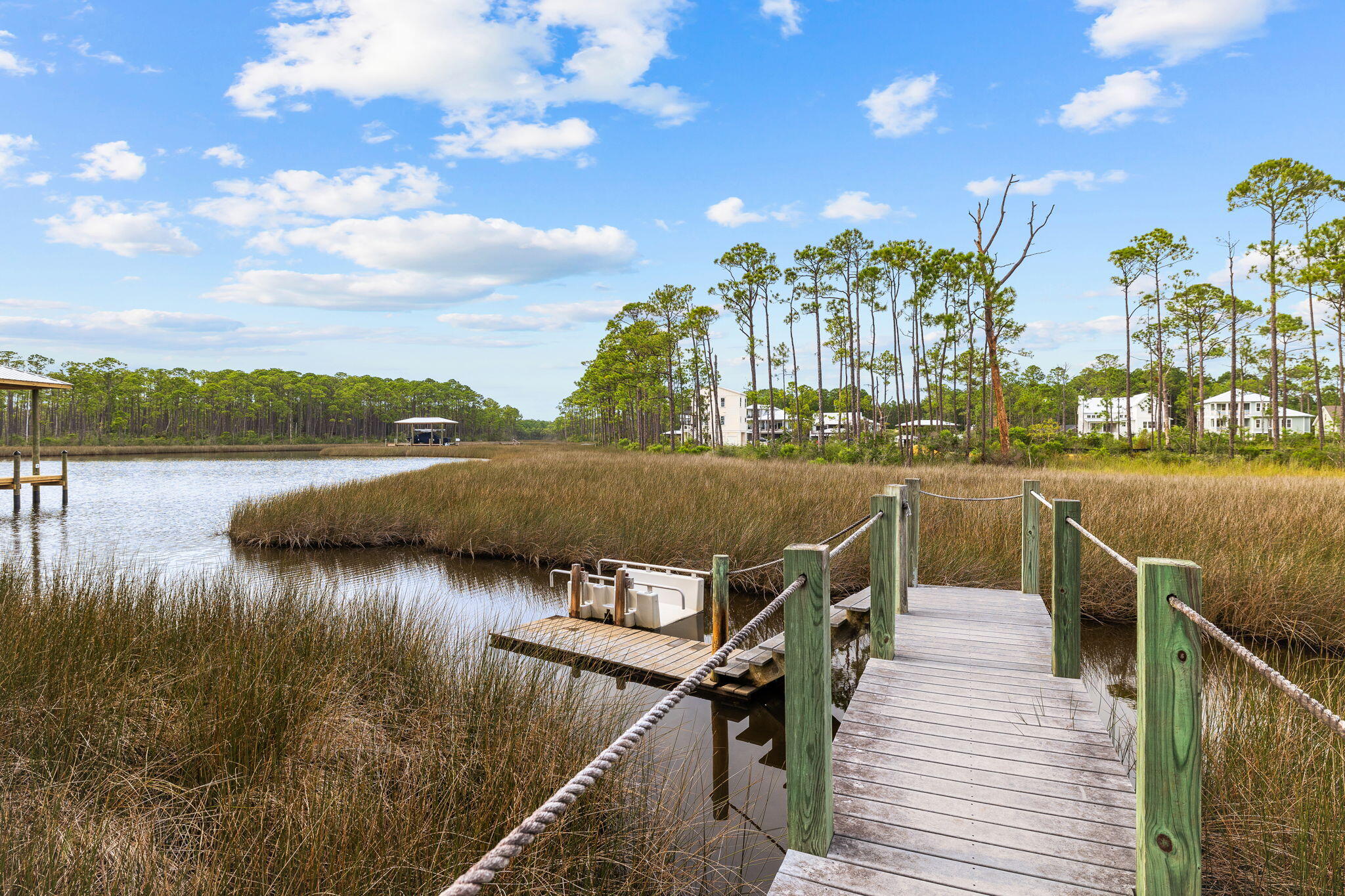 CESSNA LANDING - Residential