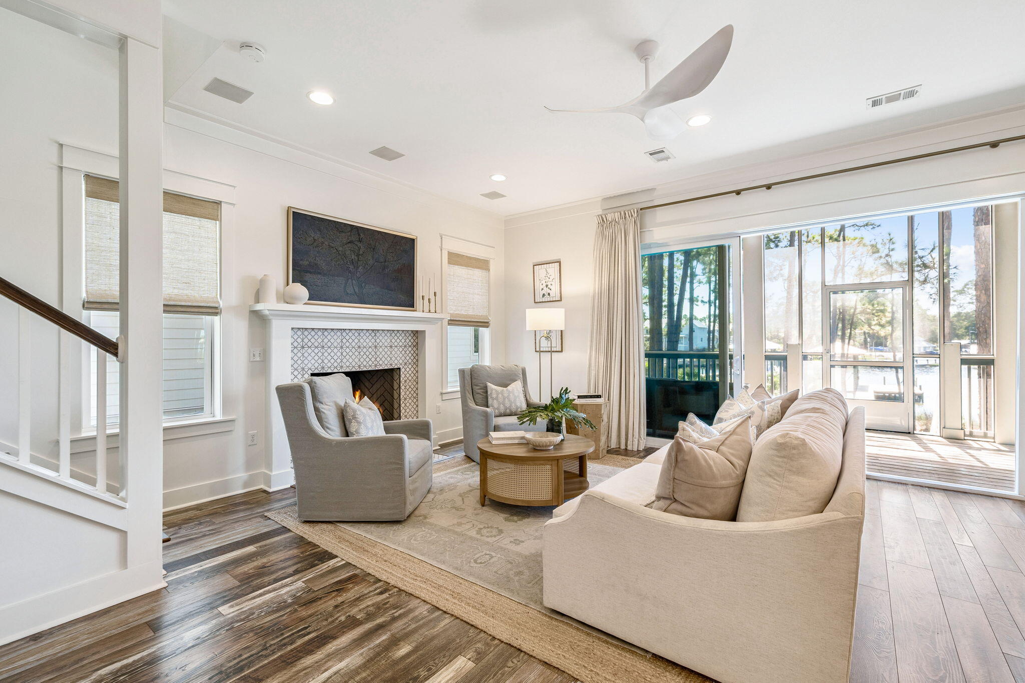 CESSNA LANDING - Residential