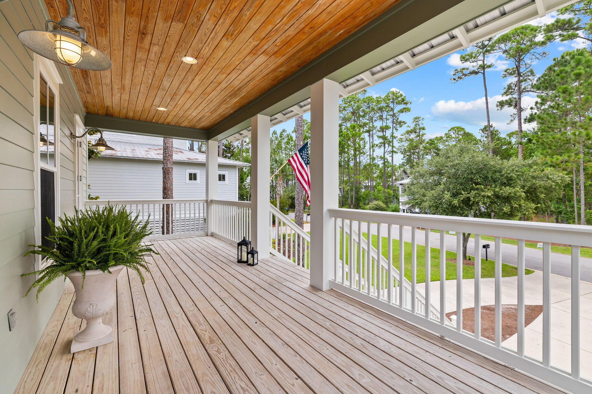 CESSNA LANDING - Residential