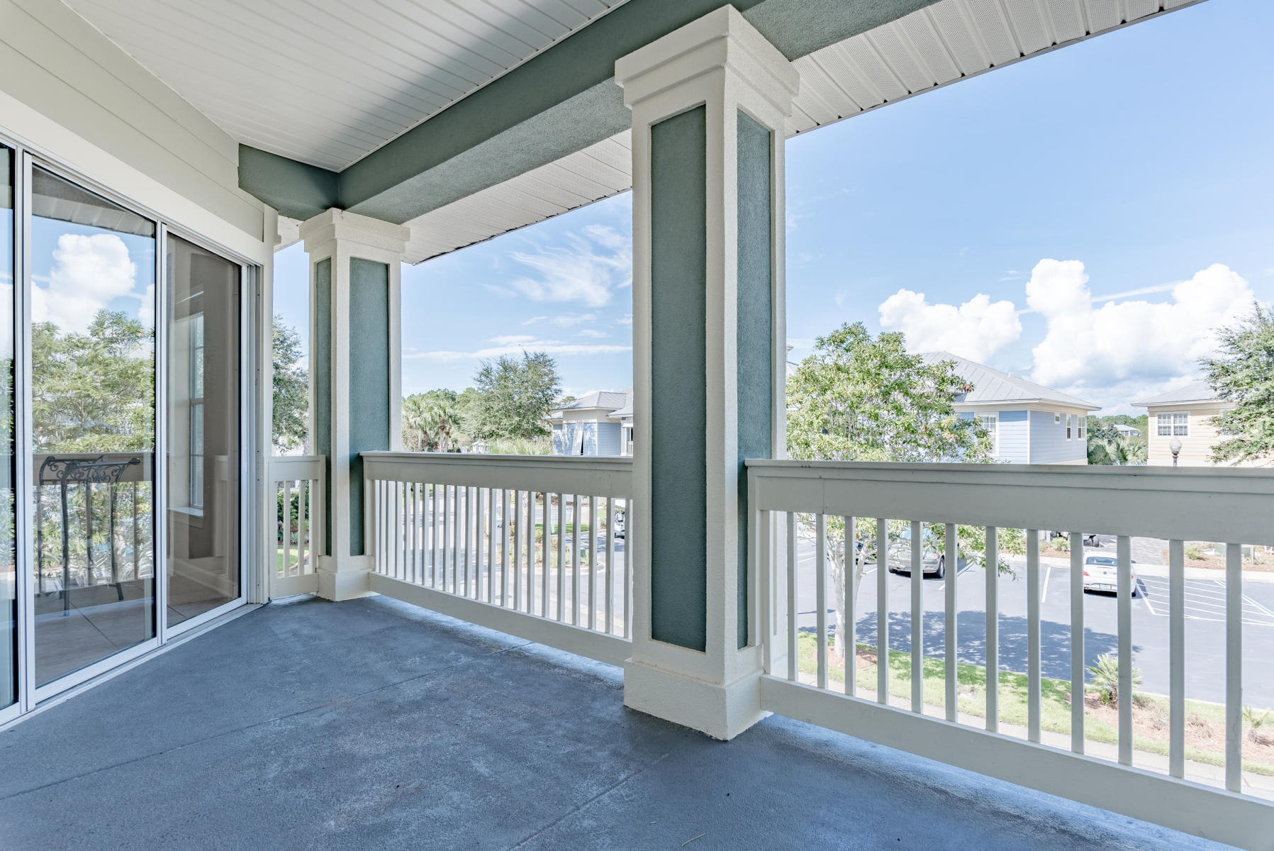 CRYSTAL COVE - Residential