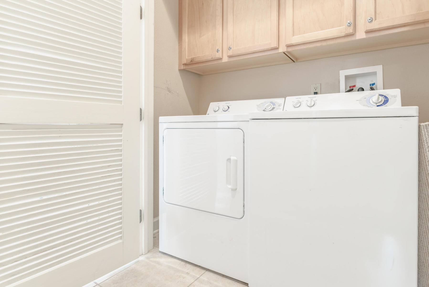 CRYSTAL COVE - Residential