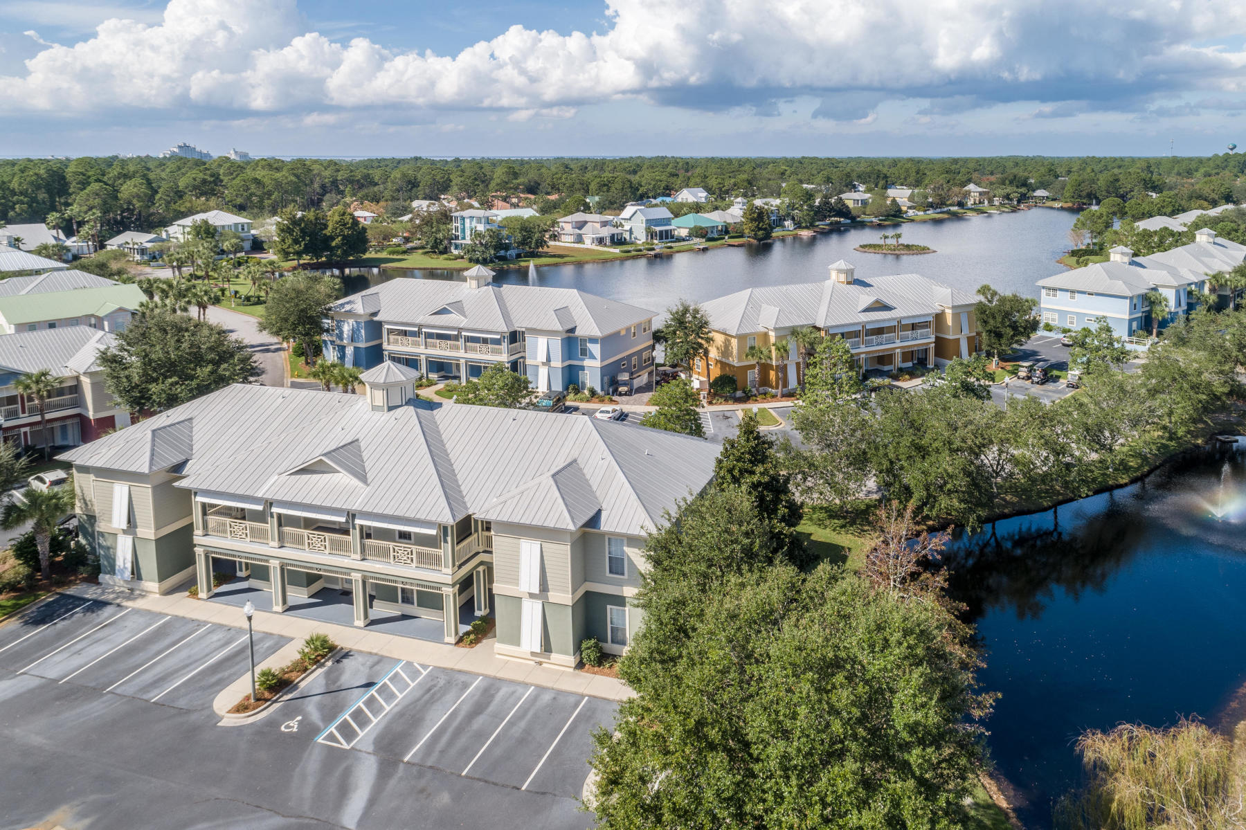 CRYSTAL COVE - Residential