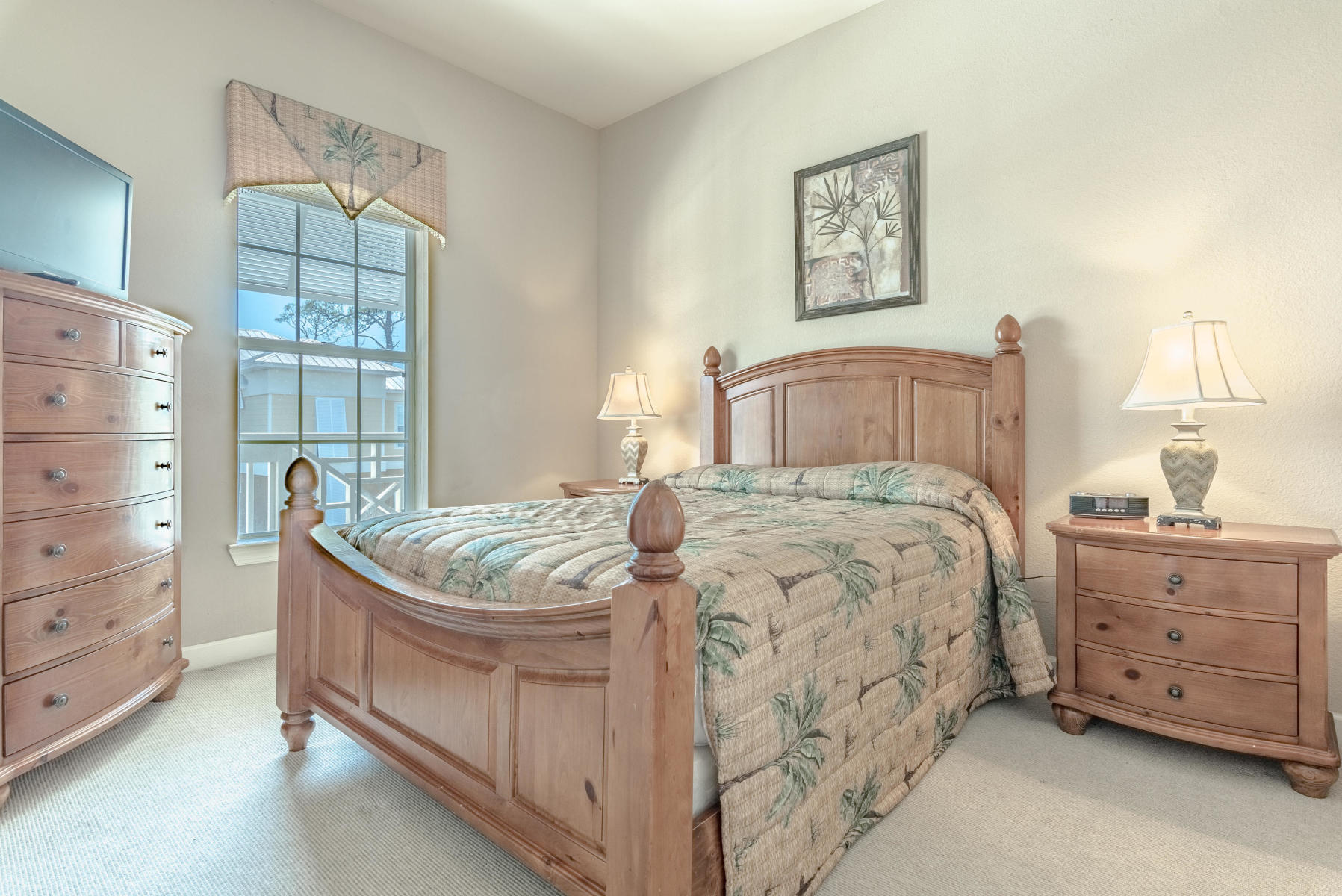 CRYSTAL COVE - Residential