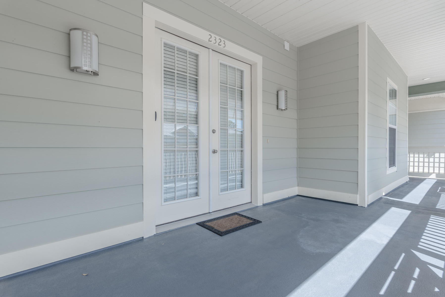 CRYSTAL COVE - Residential