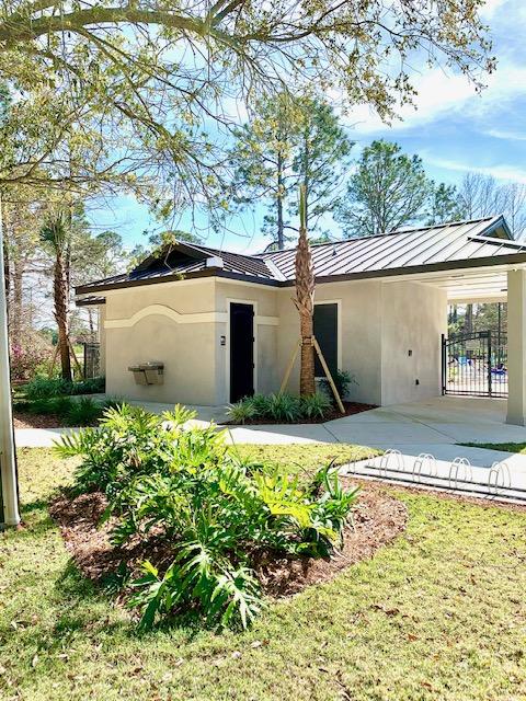 CRYSTAL COVE - Residential