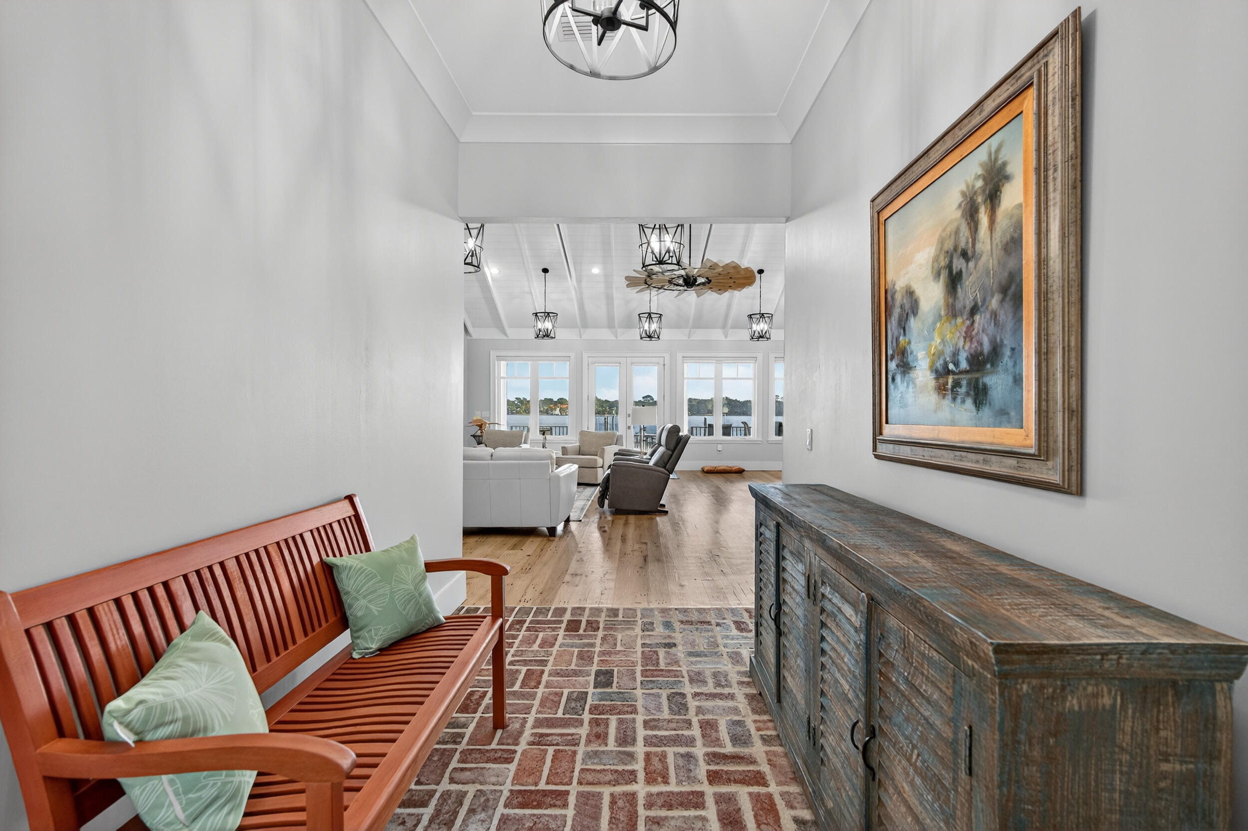 PEACOCKS POINT REPLAT - Residential