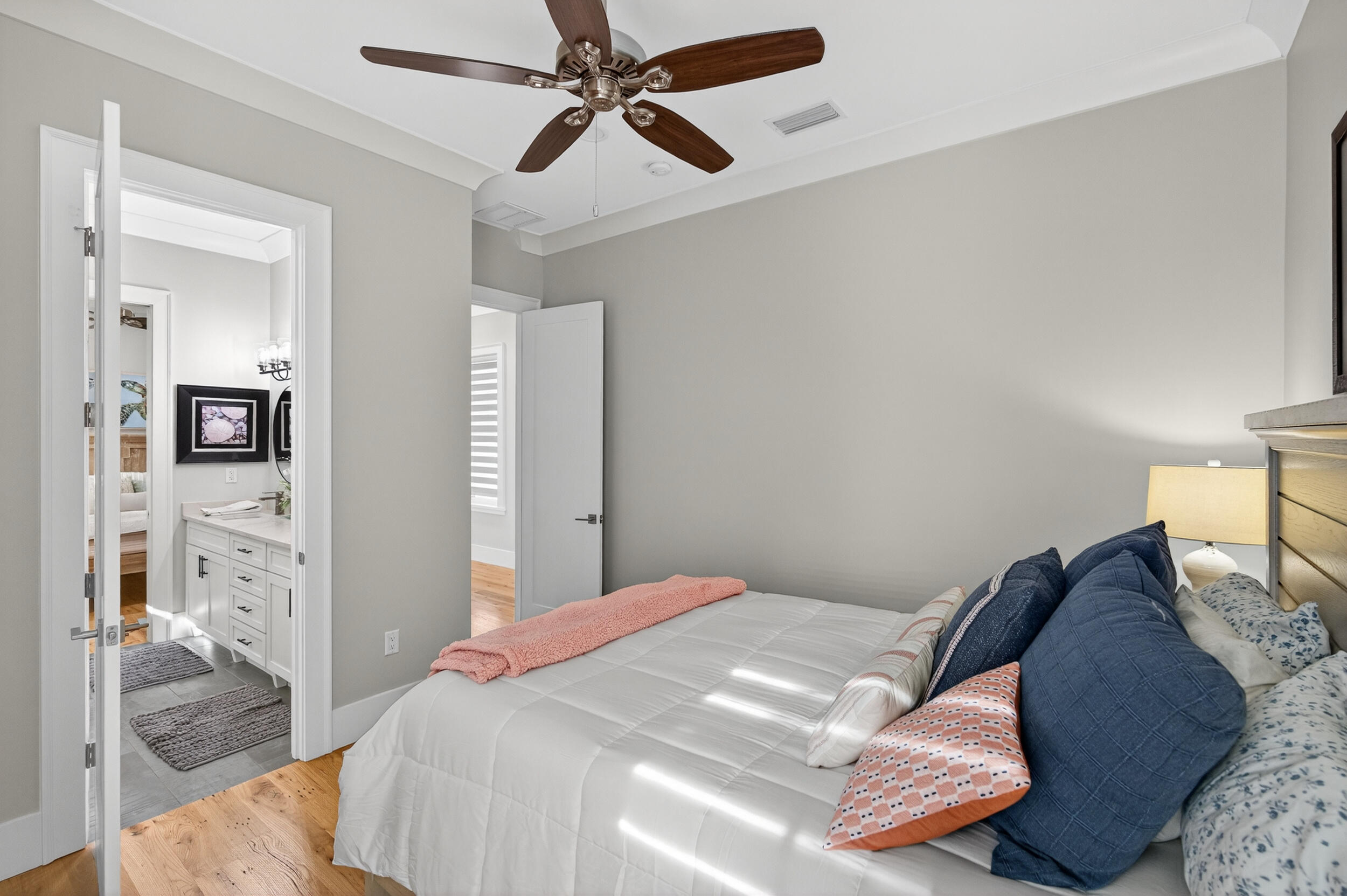 PEACOCKS POINT REPLAT - Residential