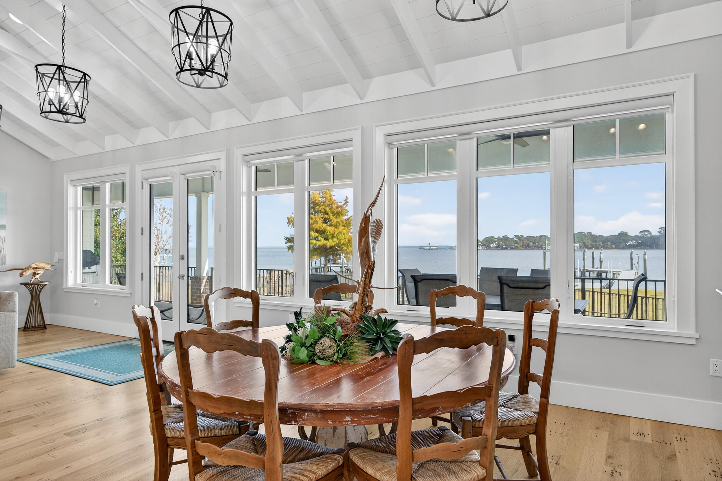 PEACOCKS POINT REPLAT - Residential