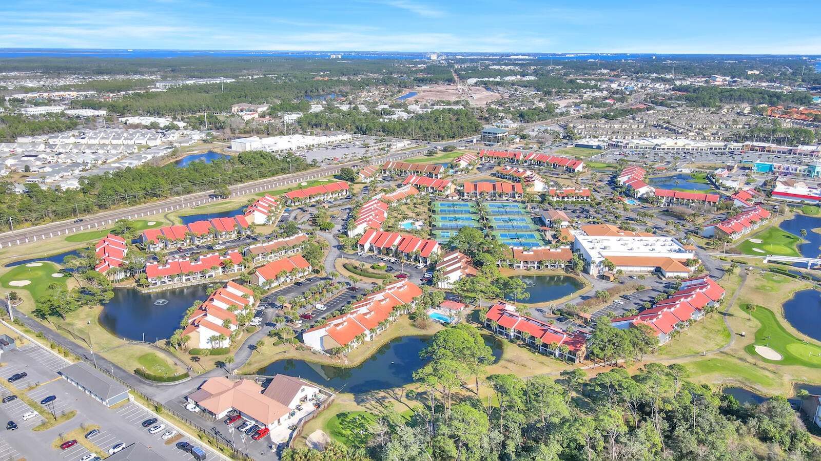 EDGEWATER GOLF VILLAS 2A CONDO - Residential