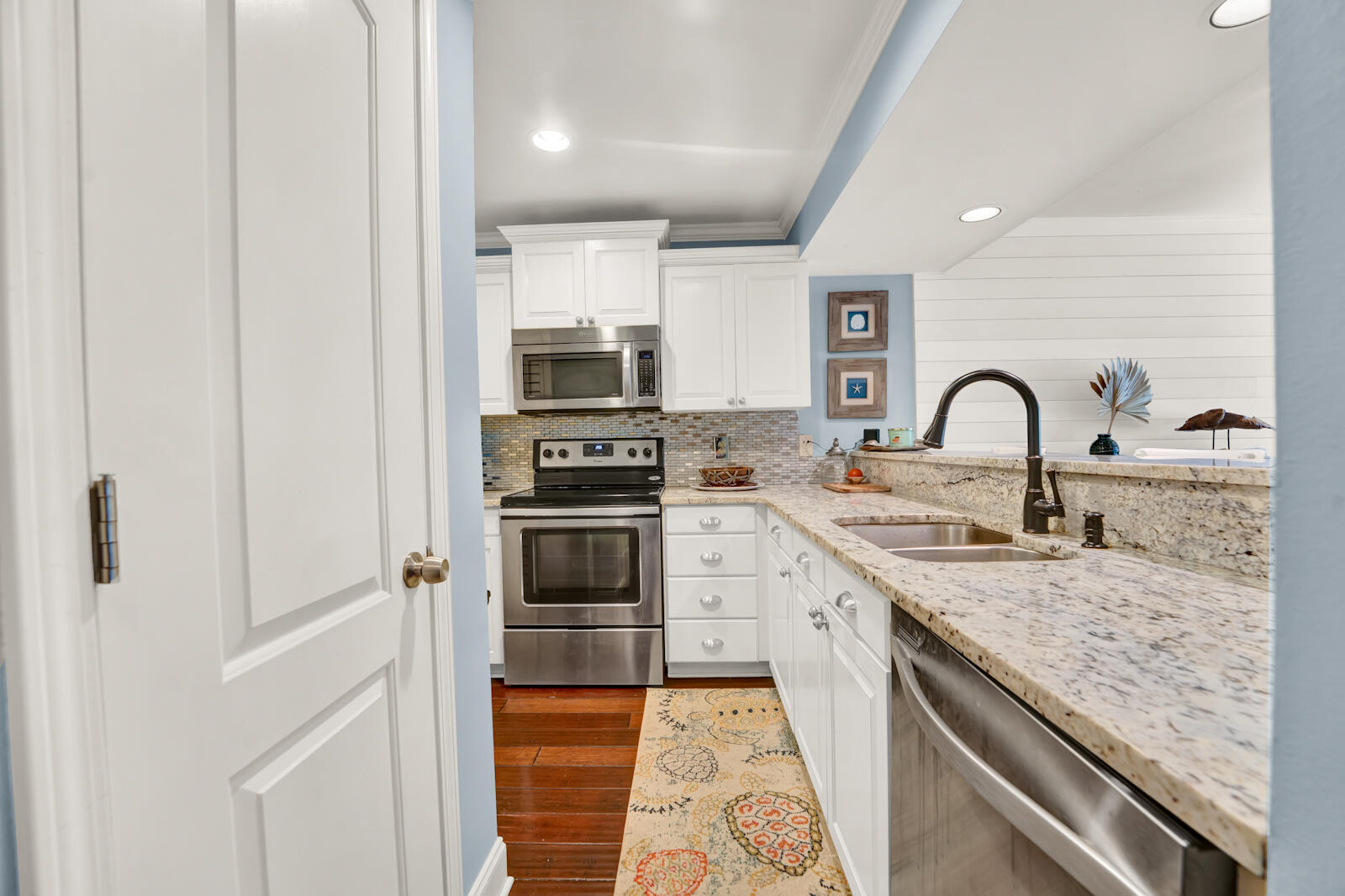 EDGEWATER GOLF VILLAS 2A CONDO - Residential