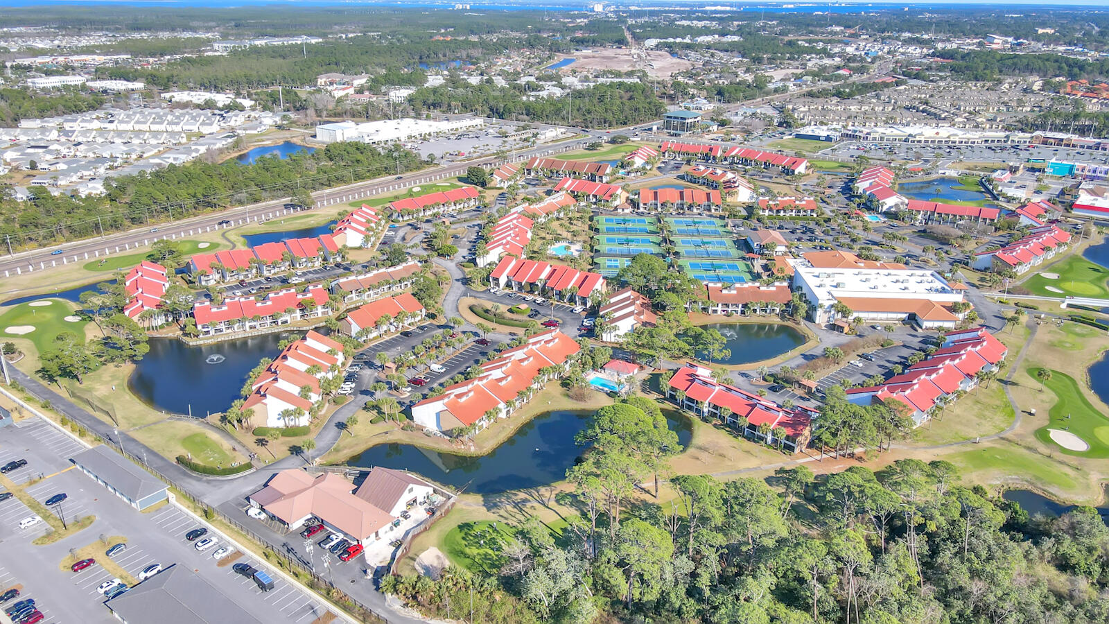 EDGEWATER GOLF VILLAS 2A CONDO - Residential