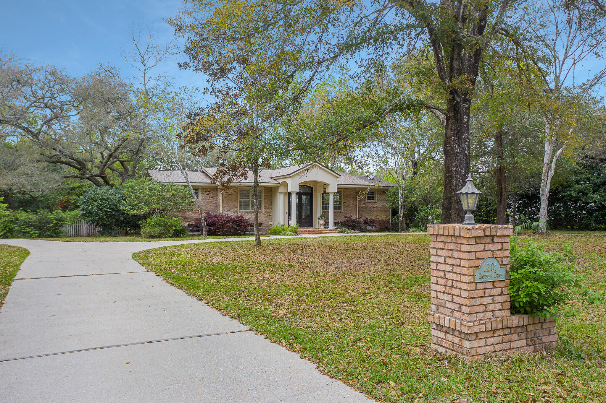 NICEVILLE - Residential