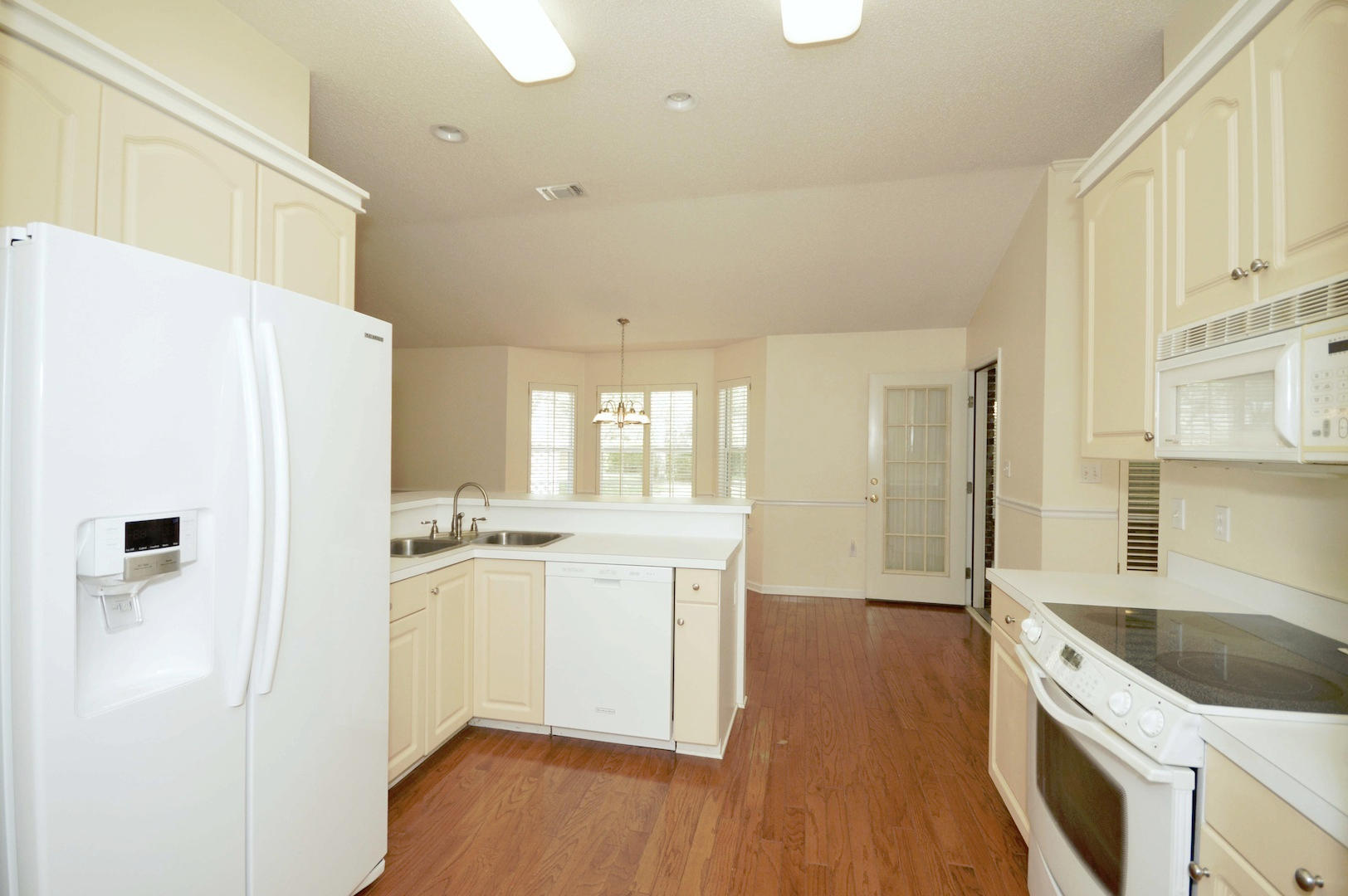 HOLLEY BY THE SEA - Residential