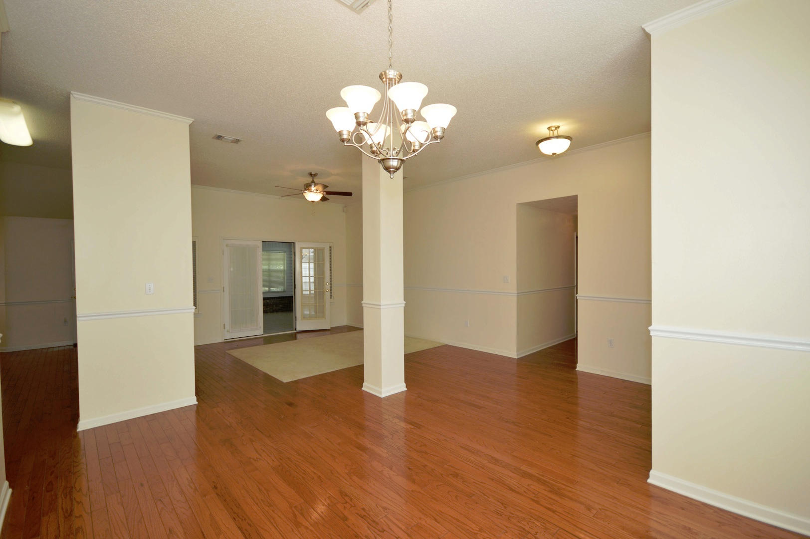 HOLLEY BY THE SEA - Residential