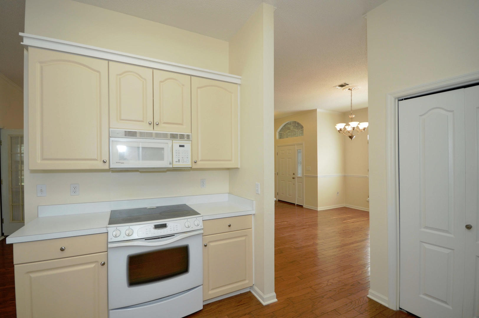 HOLLEY BY THE SEA - Residential