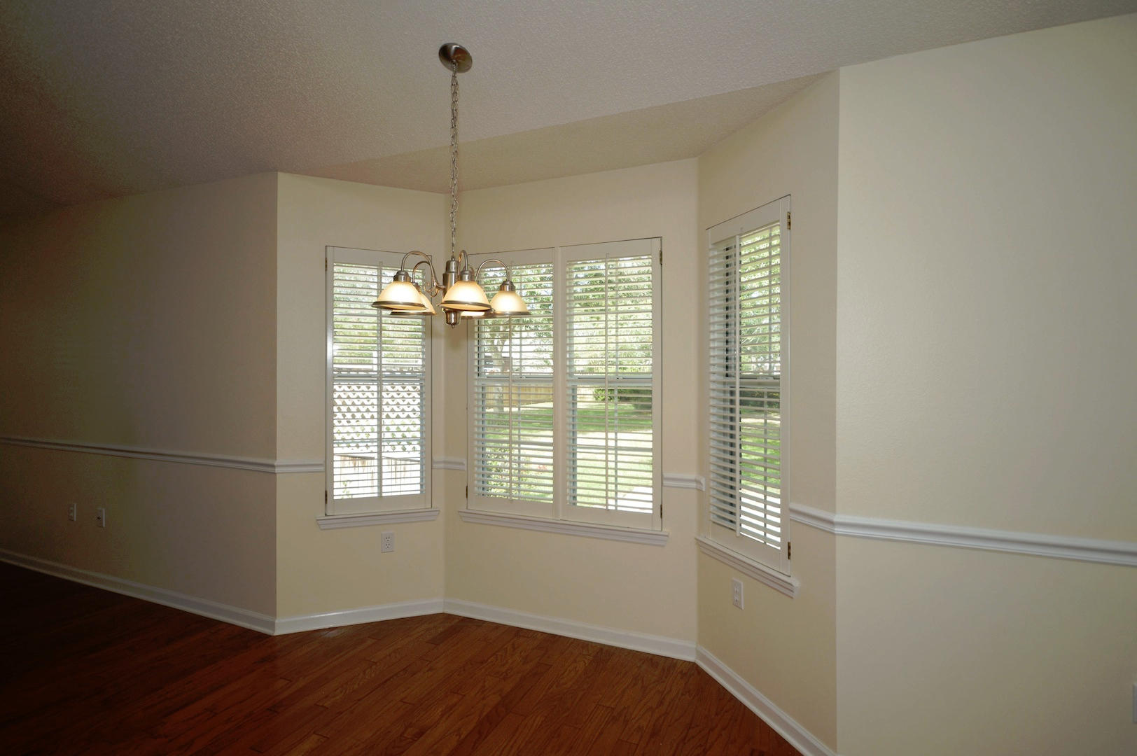 HOLLEY BY THE SEA - Residential