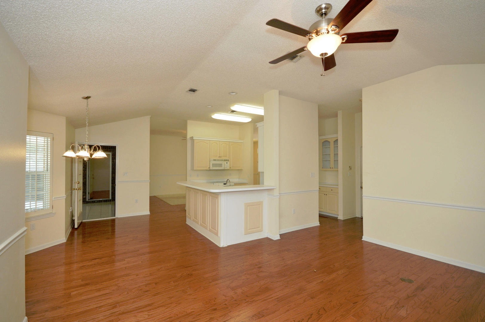 HOLLEY BY THE SEA - Residential