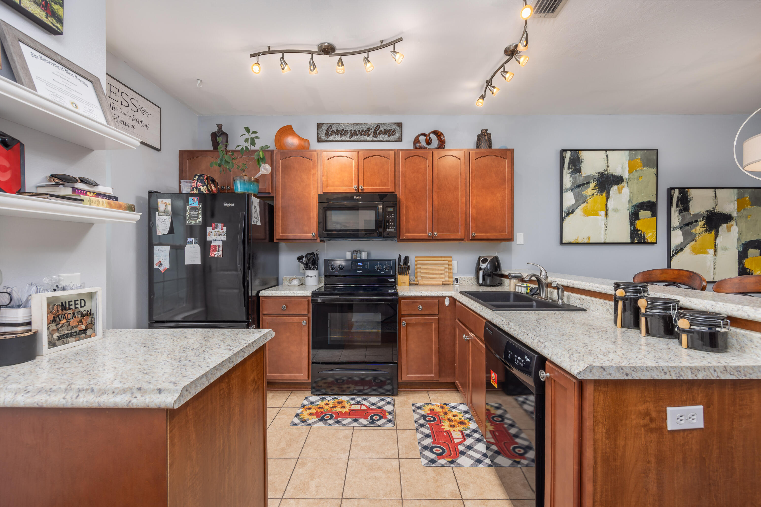 VILLA DANIELLE - Residential