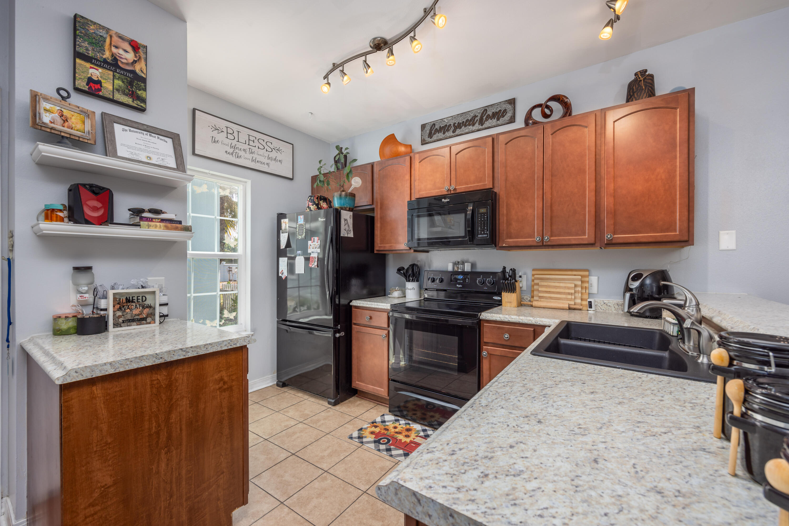 VILLA DANIELLE - Residential