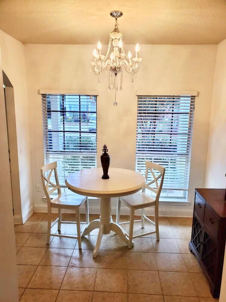 WATER OAKS T/H - Residential