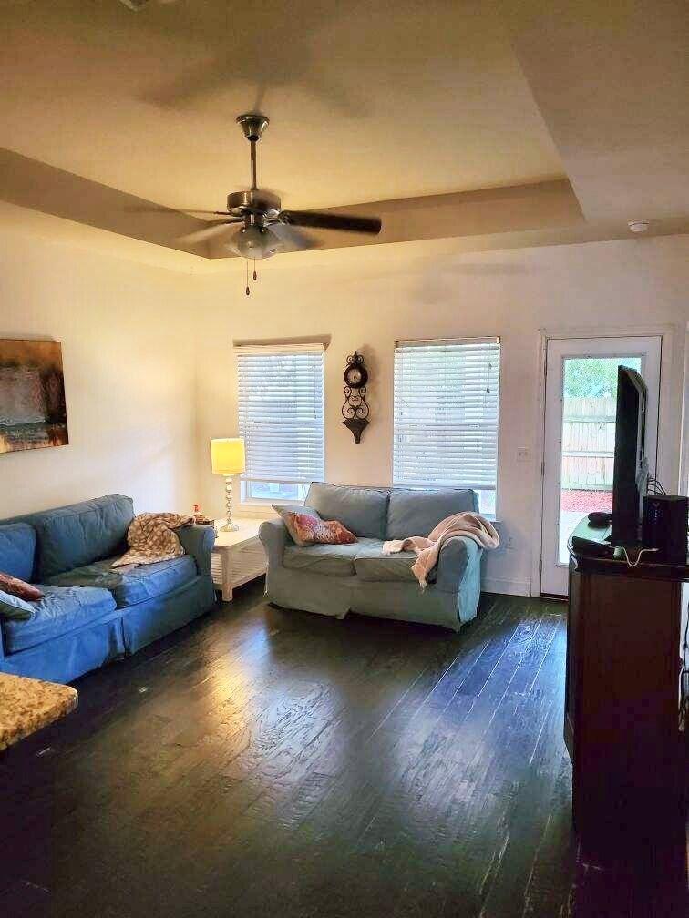 WATER OAKS T/H - Residential